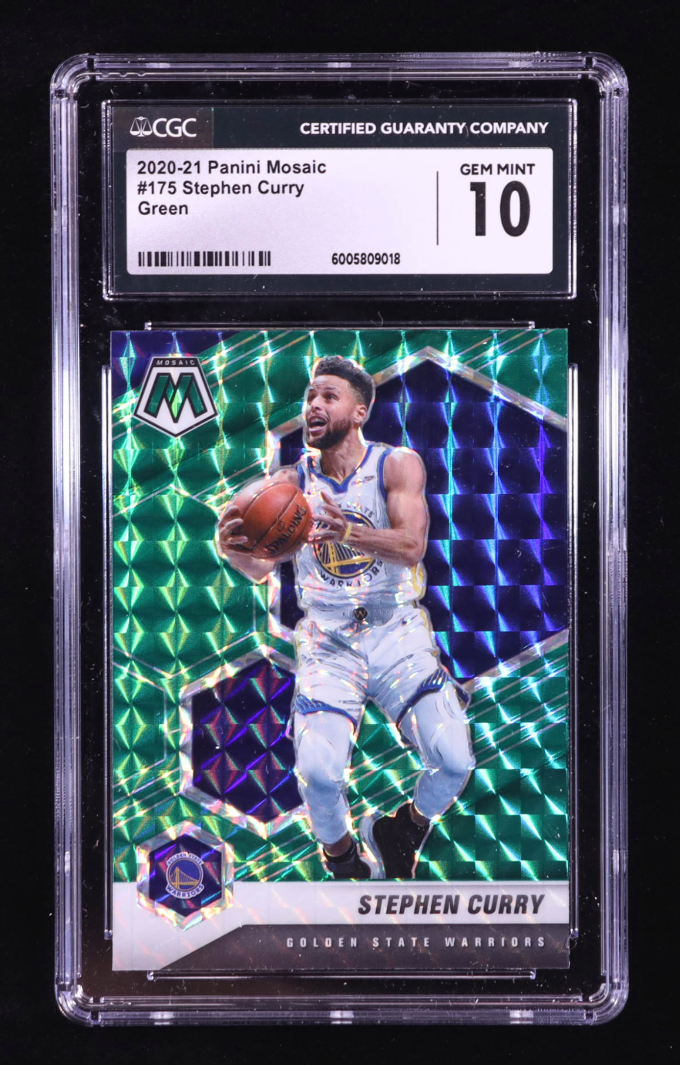 Stephen Curry 2020-21 Panini Mosaic Mosaic Green #175 (CGC 10) authentic-signatures