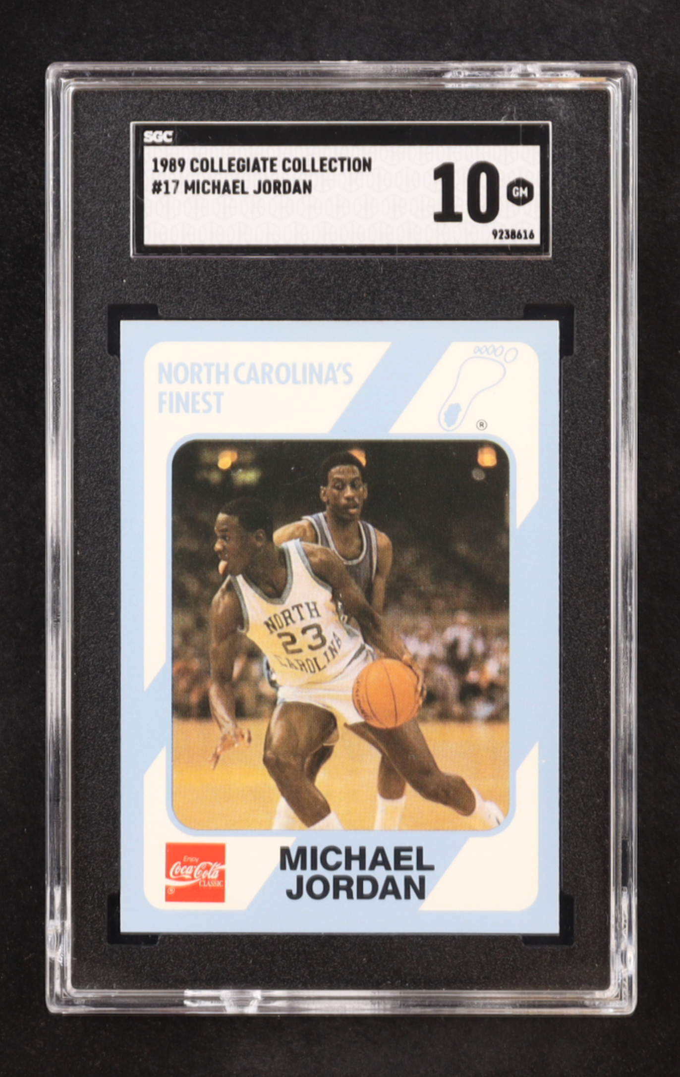 Michael Jordan 1989-90 North Carolina Collegiate Collection #17 (SGC 10) authentic-signatures