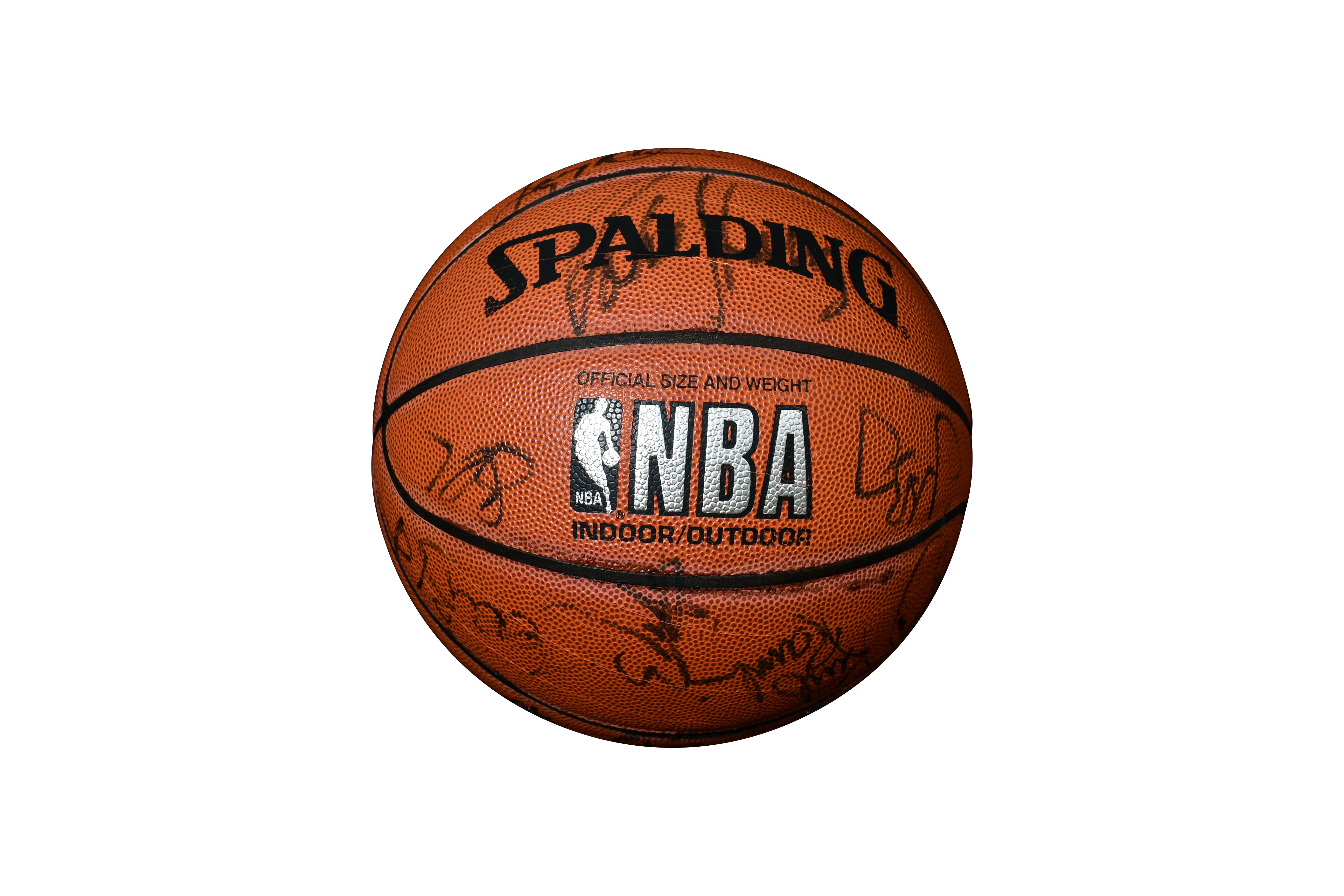 1997-98 Los Angeles Lakers Team Signed Basketball | Complete Roster (17 Signatures)