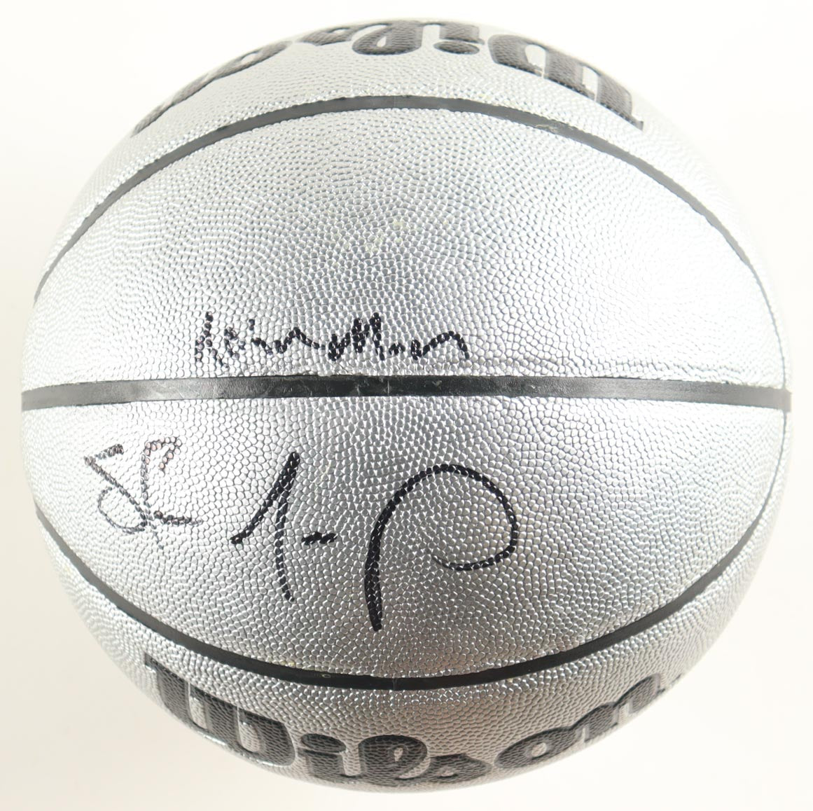 Basketball Platinum Edition avec "Reign Man" Signé par Shawn Kemp certifié par Beckett authentic-signatures