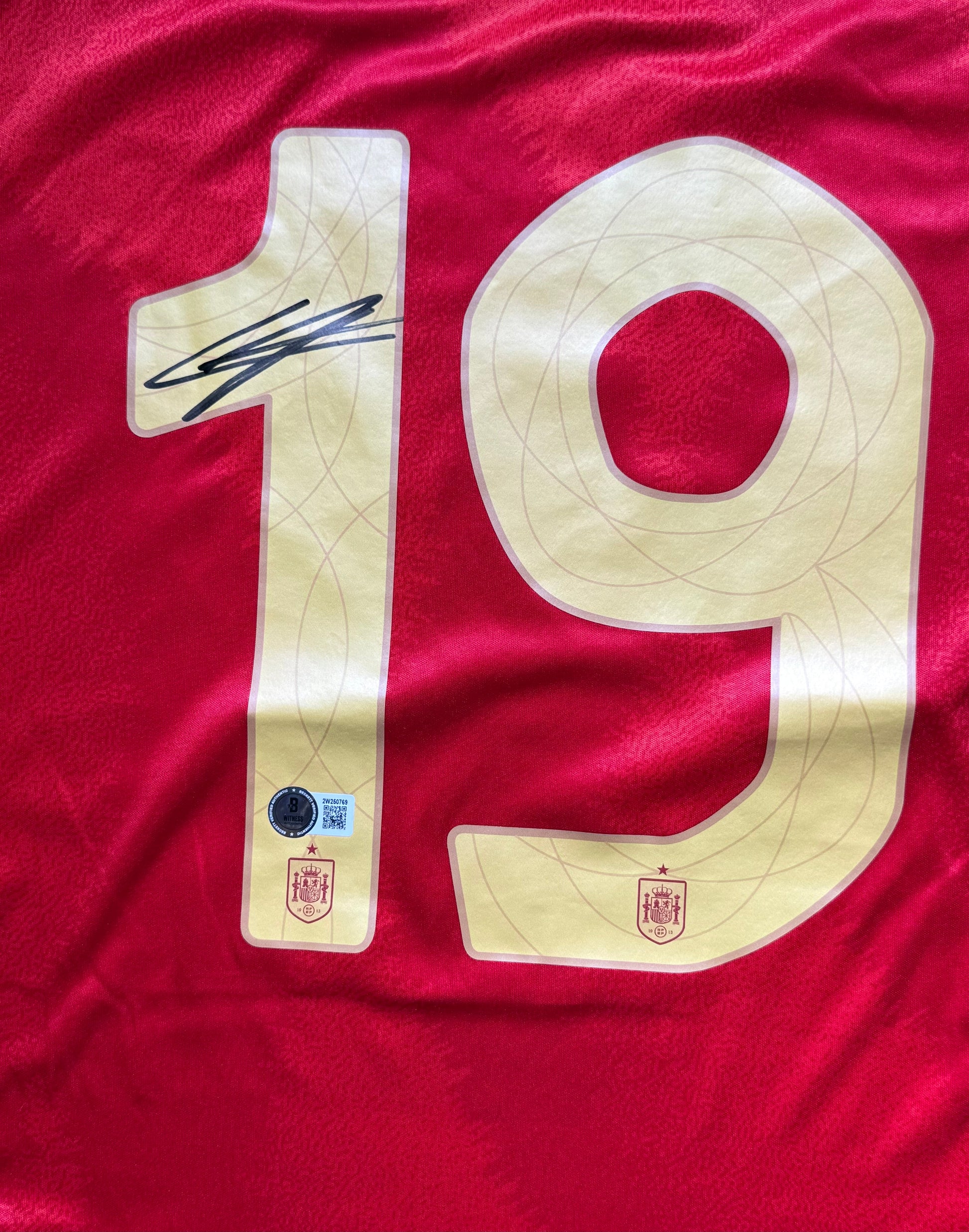 Maillot Domicile Espagne Edition Euro 2024 signe par Lamine Yamal et Certifie par Beckett authentic-signatures