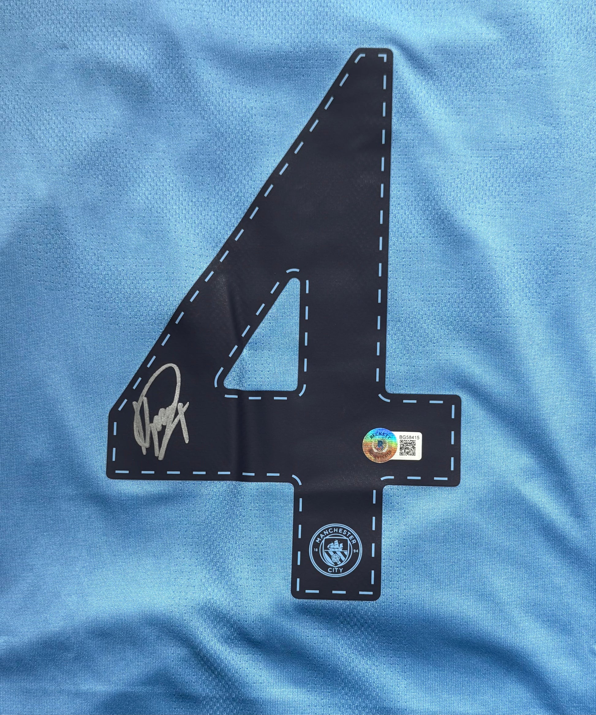 Maillot Domicile signe par Kalvin Phillips Manchester City FC 2022-23 Certifie par Beckett authentic-signatures