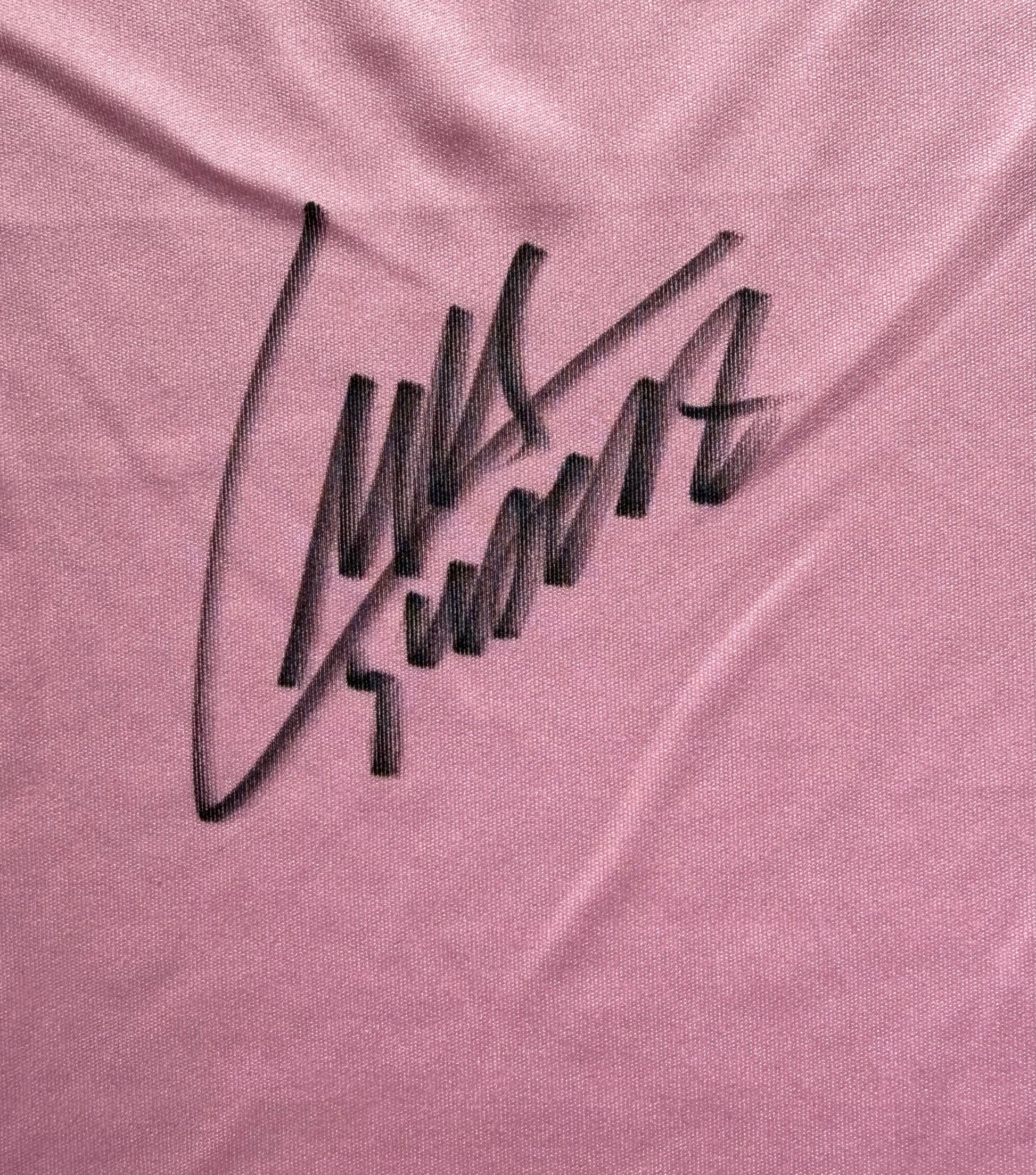 Maillot Exterieur Inter Miami 2024 signe par Luis Suarez et certifie par Beckett authentic-signatures