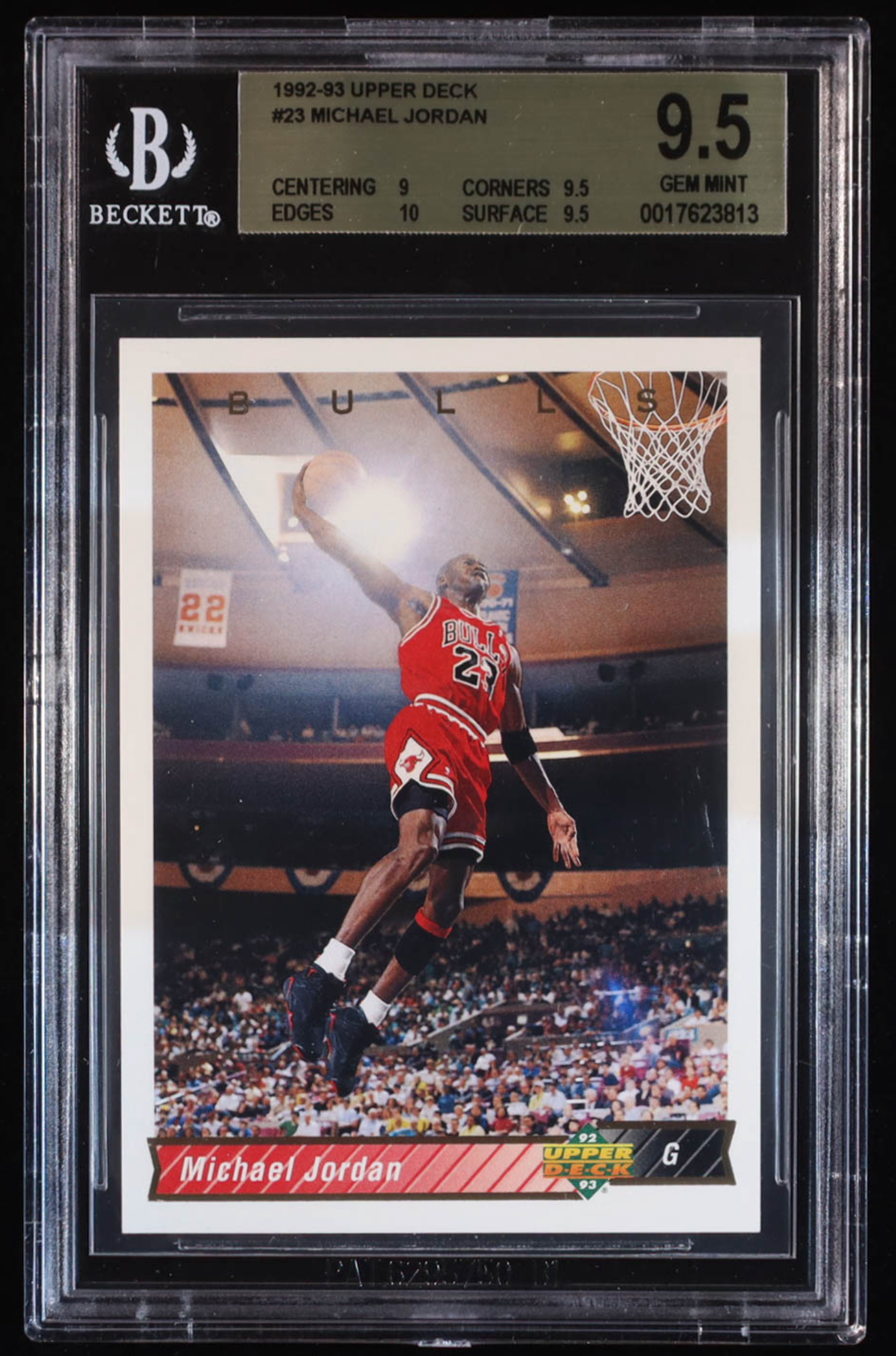 Michael Jordan 1992-93 Upper Deck #23 (BGS 9.5) authentic-signatures