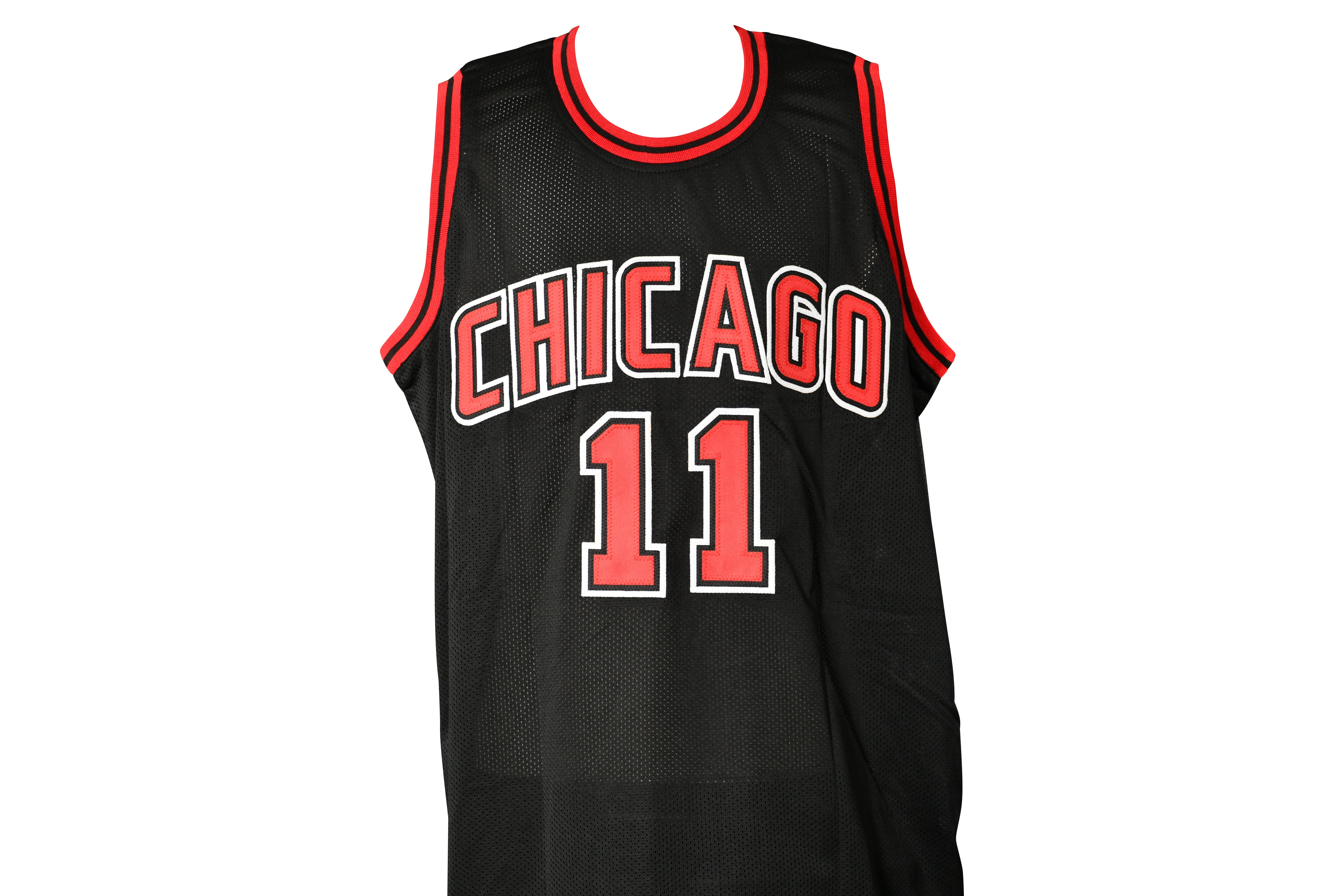 DEMAR DEROZAN SIGNED BULLS JERSEY