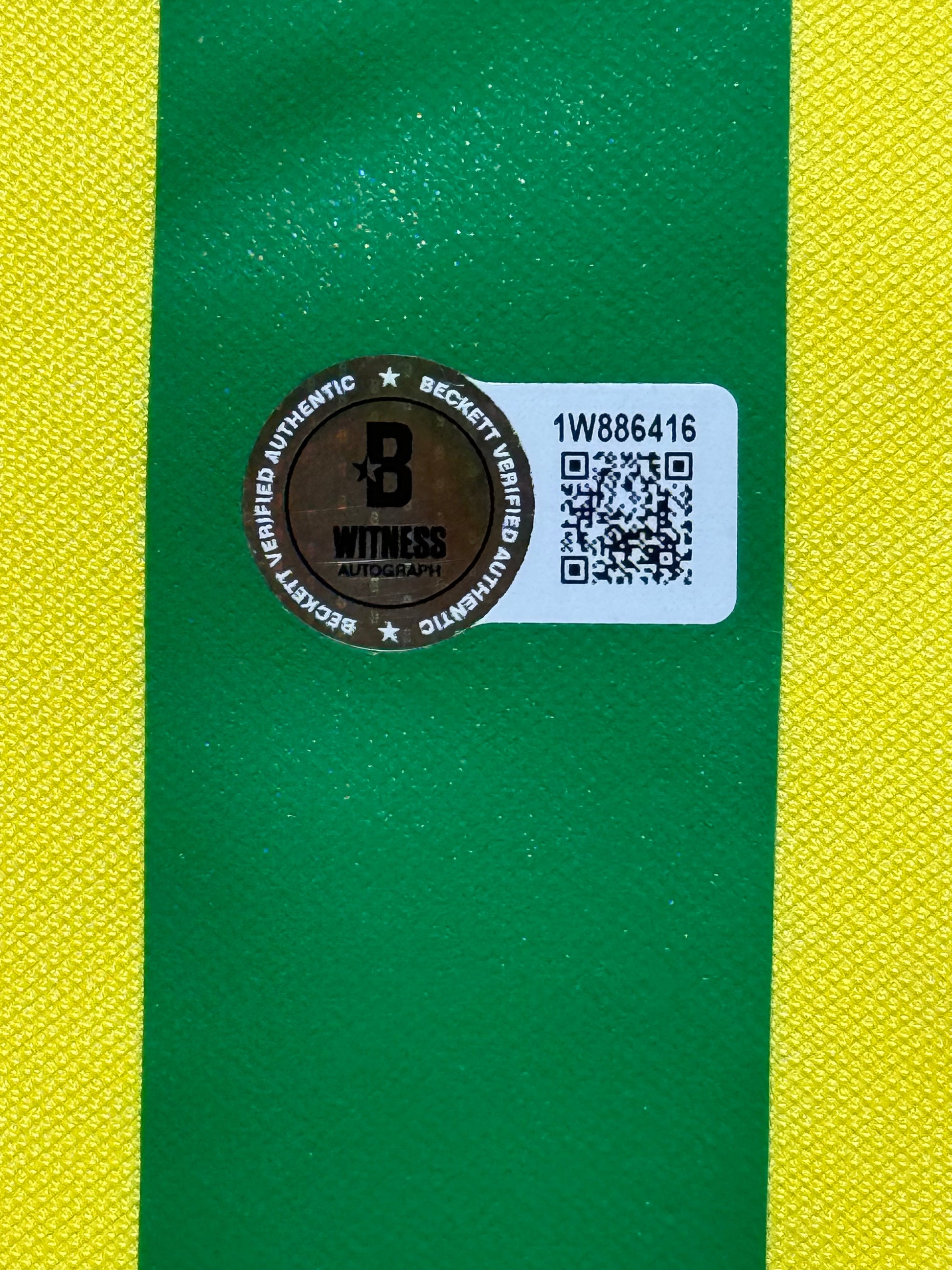 Maillot Domicile Equipe du Bresil Edition Coupe du Monde 2002 signe par Rivaldo Ferreira et certifie par Beckett authentic-signatures