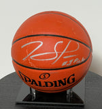 Basketball Authentique "1st Pick"signe par Karl Anthony Towns et certifie par Beckett authentic-signatures