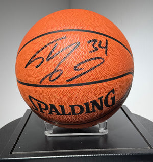 Basketball avec Rare "34 "signe par Shaquille O'Neal certifie par Beckett