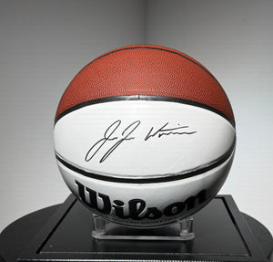 Basketball authentique NCAA signe par Juju Watkins certifie par Beckett