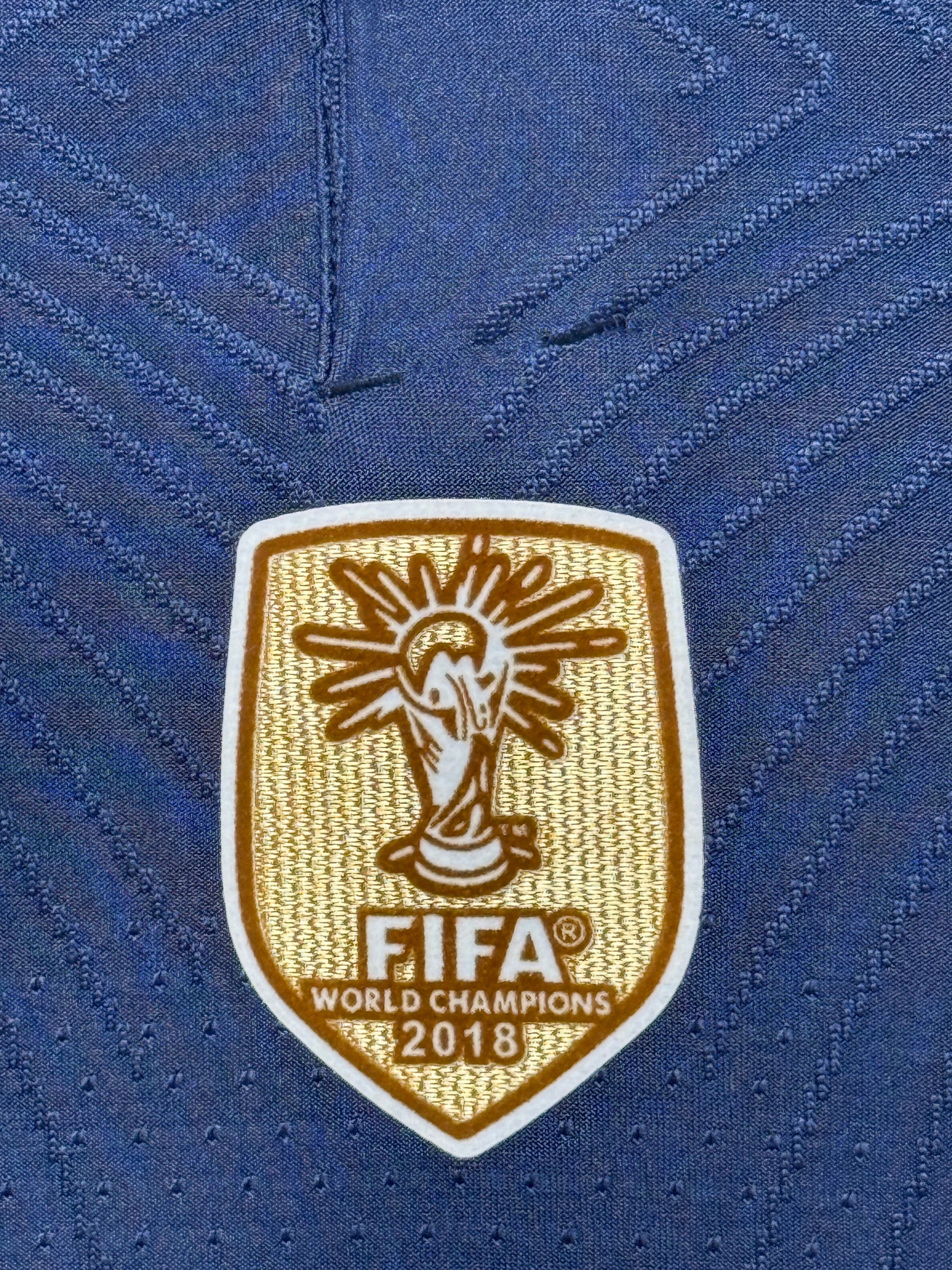 Maillot Domicile Equipe de France Finale Coupe du Monde 2022  signe par Killian Mbappe Certifie par PSA authentic-signatures