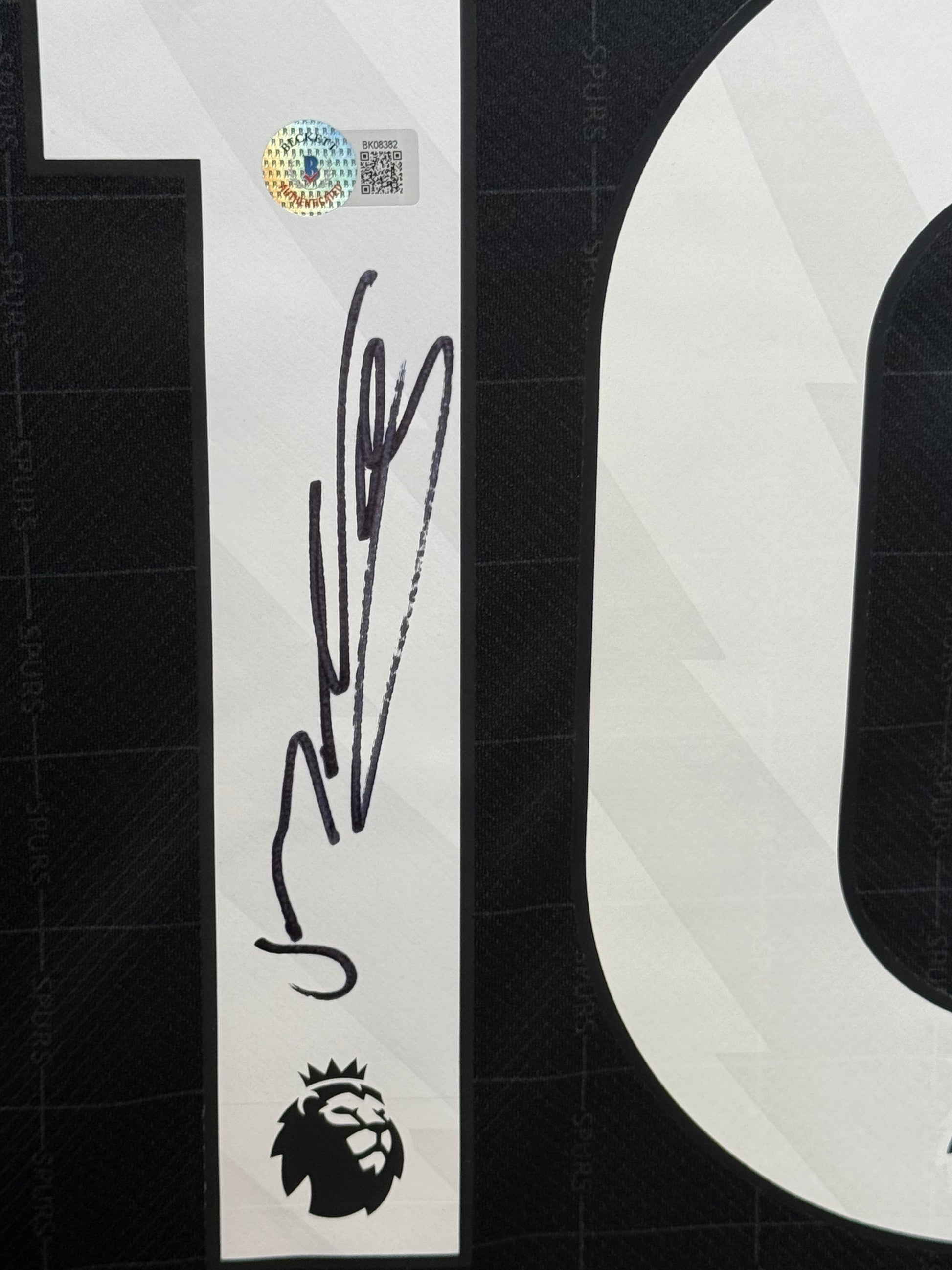 Maillot Exterieur 2025-26 Tottenham Hotspurs signe par James Maddison certifie par Beckett authentic-signatures