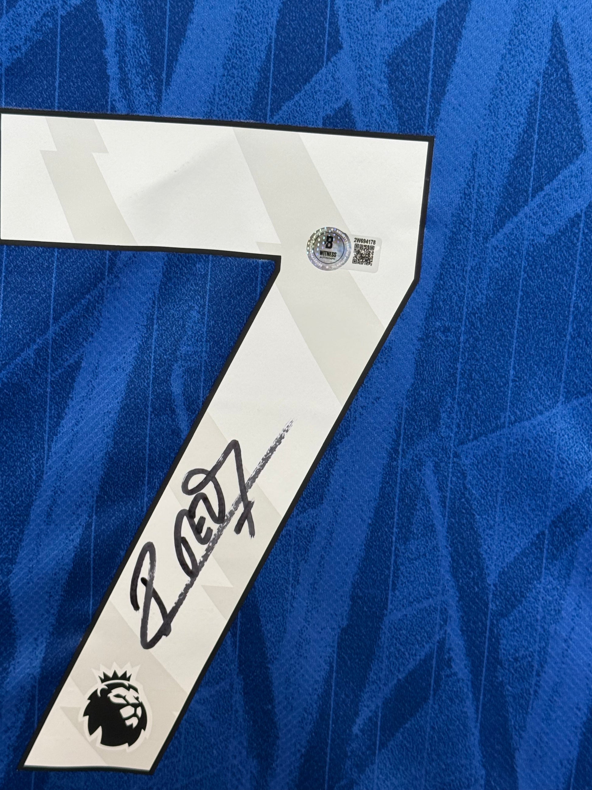 Maillot Domicile signe par Pedro Neto Chelsea FC 2024-25 Certifie par Beckett authentic-signatures
