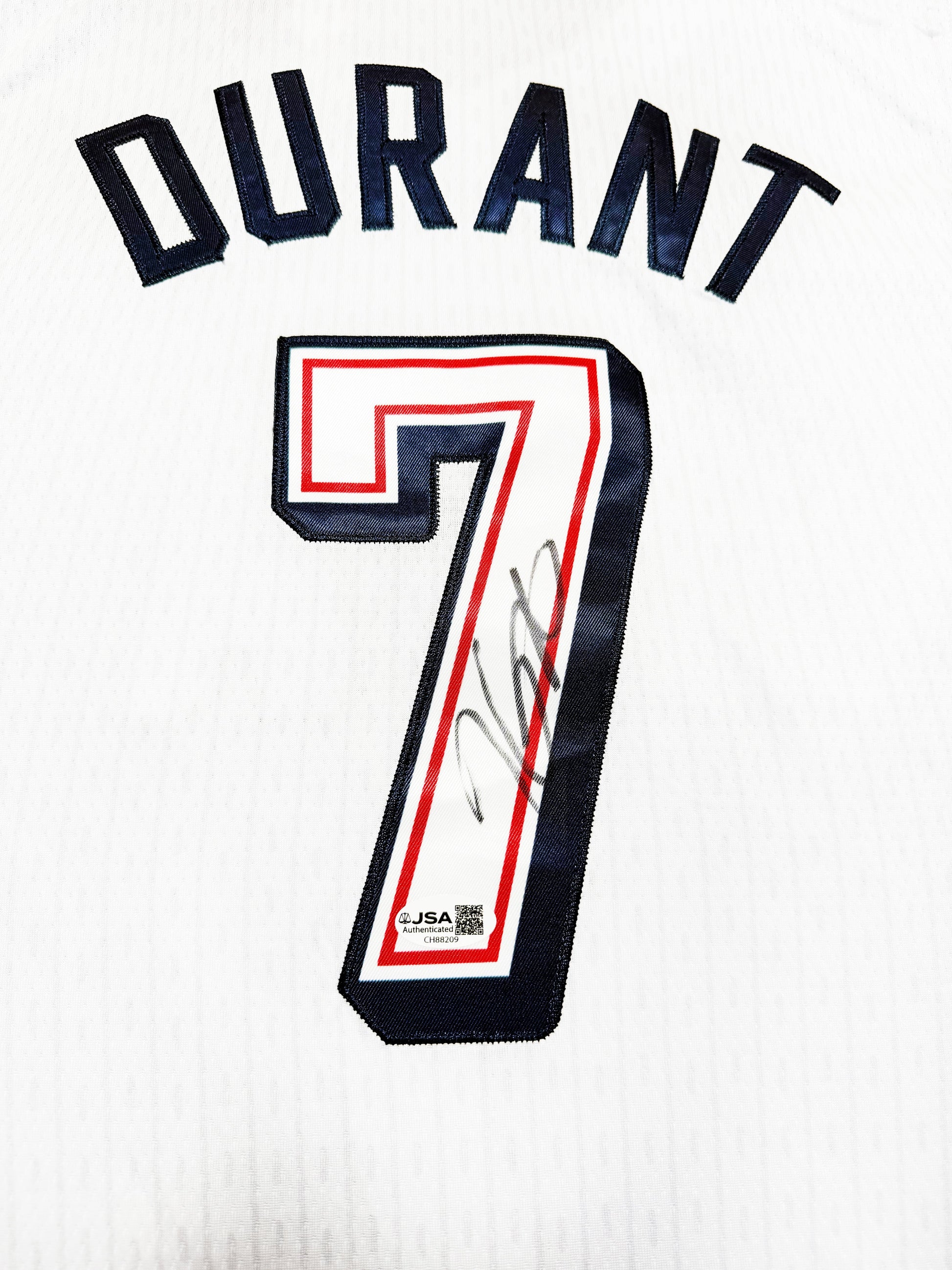 Maillot Authentique Team USA Olympics Game Paris 2024 signé par Kevin Durant et certifié par JSA authentic-signatures