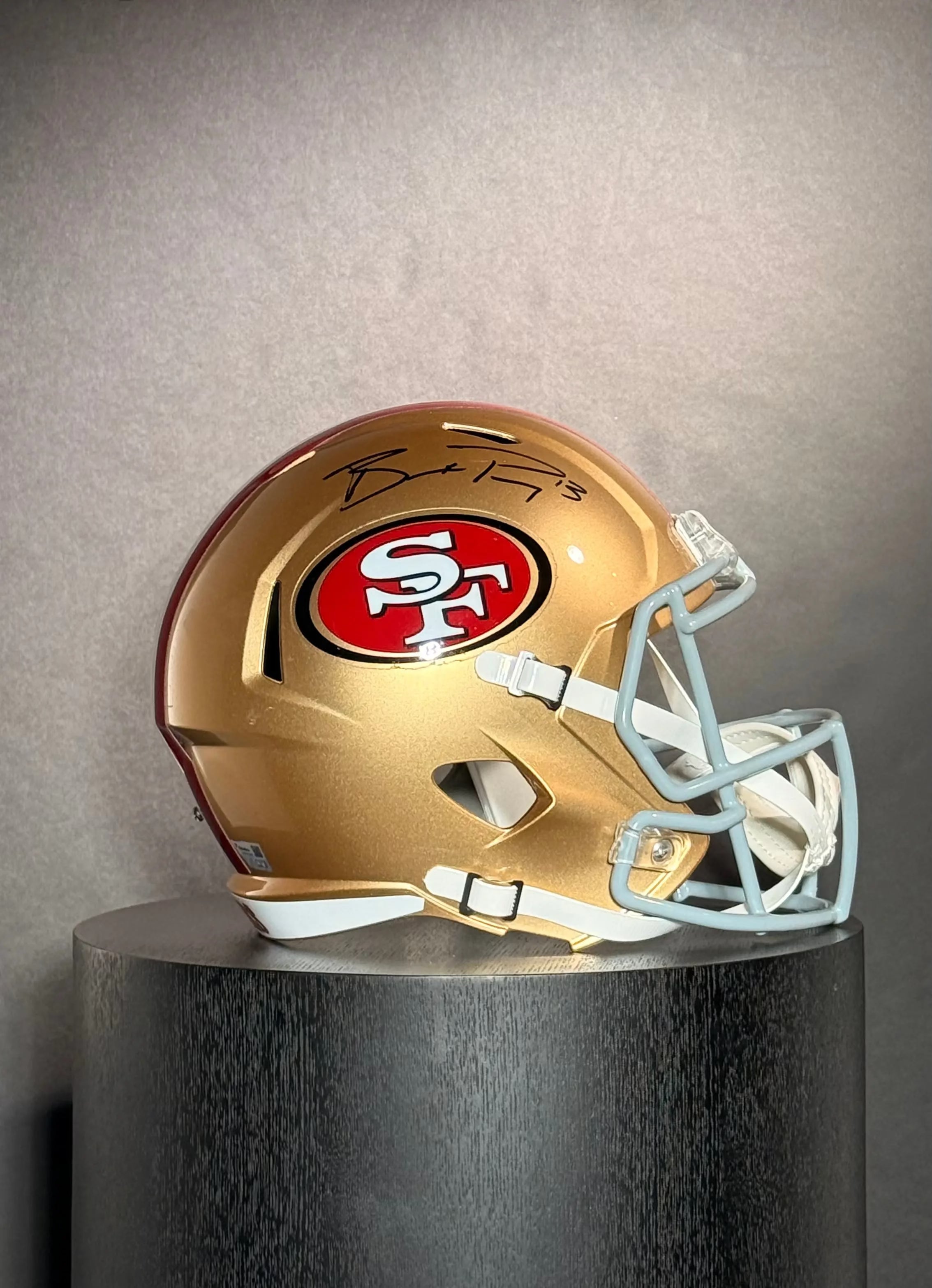 Brock Purdy signed Helmet. Certified by JSA authentic-signatures