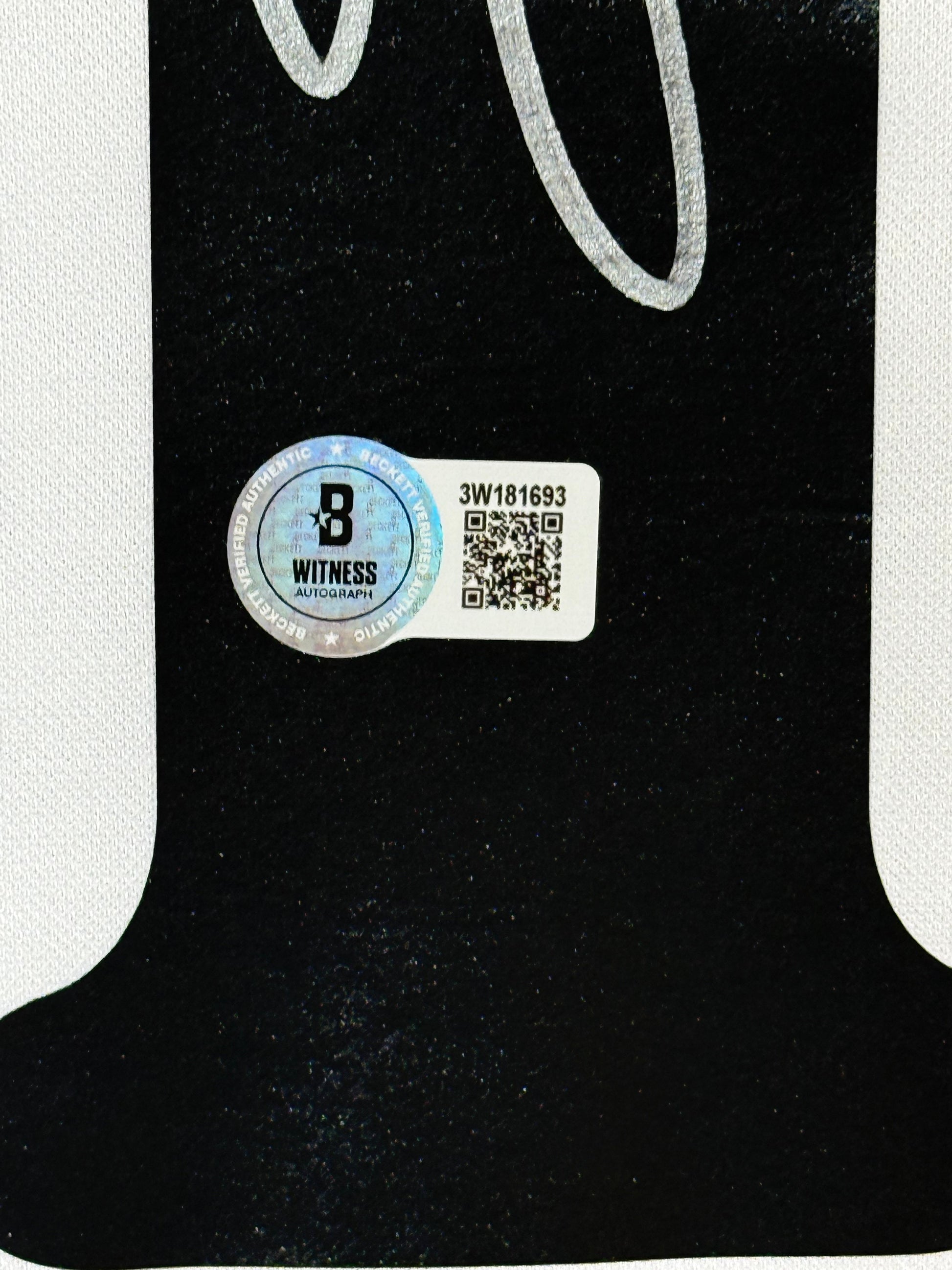 Maillot Authentique Domicile Real Madrid signe par Gutti Hernandez et certifie par Beckett authentic-signatures