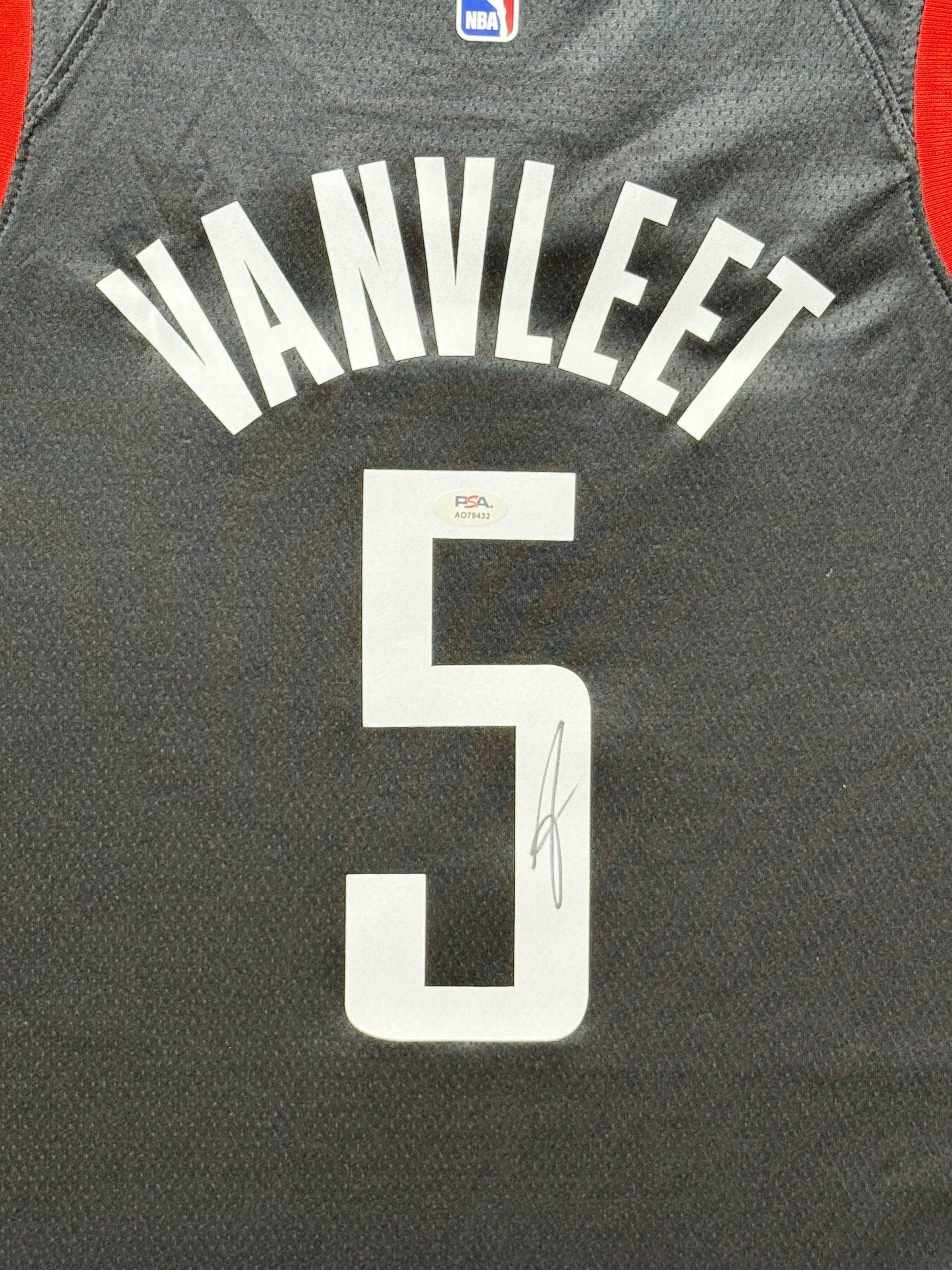 Maillot Authentique Houston Rockets signe par Fred Vanvlett certifie par authentic-signatures