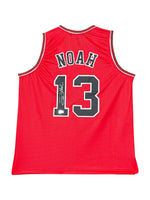 Maillot Custom Chicago BULLS signé par Joakim Noah et certifié parBeckett authentic-signatures