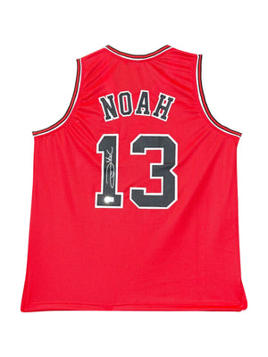 Maillot Custom Chicago BULLS signé par Joakim Noah et certifié parBeckett authentic-signatures
