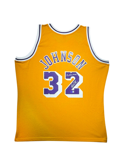 Maillot "5XChamp"Authentique Mitchell and Ness  Los Angeles Lakers signe par Magic Johnson certifie par Beckett