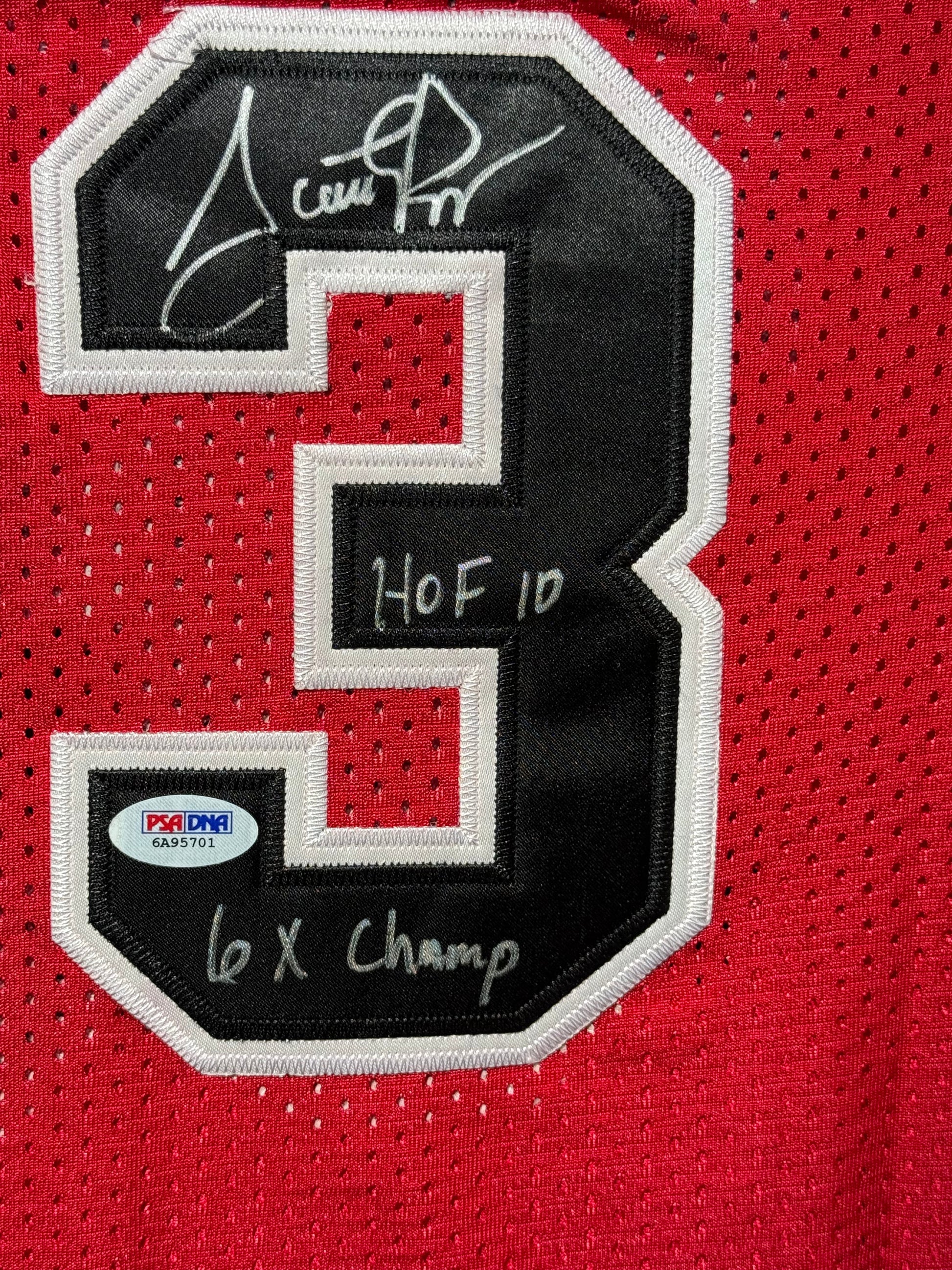 Maillot "6xChamp-HOF 10" Authentique Domicile Chicago Bulls signe par Scottie Pippen certifie par PSA authentic-signatures