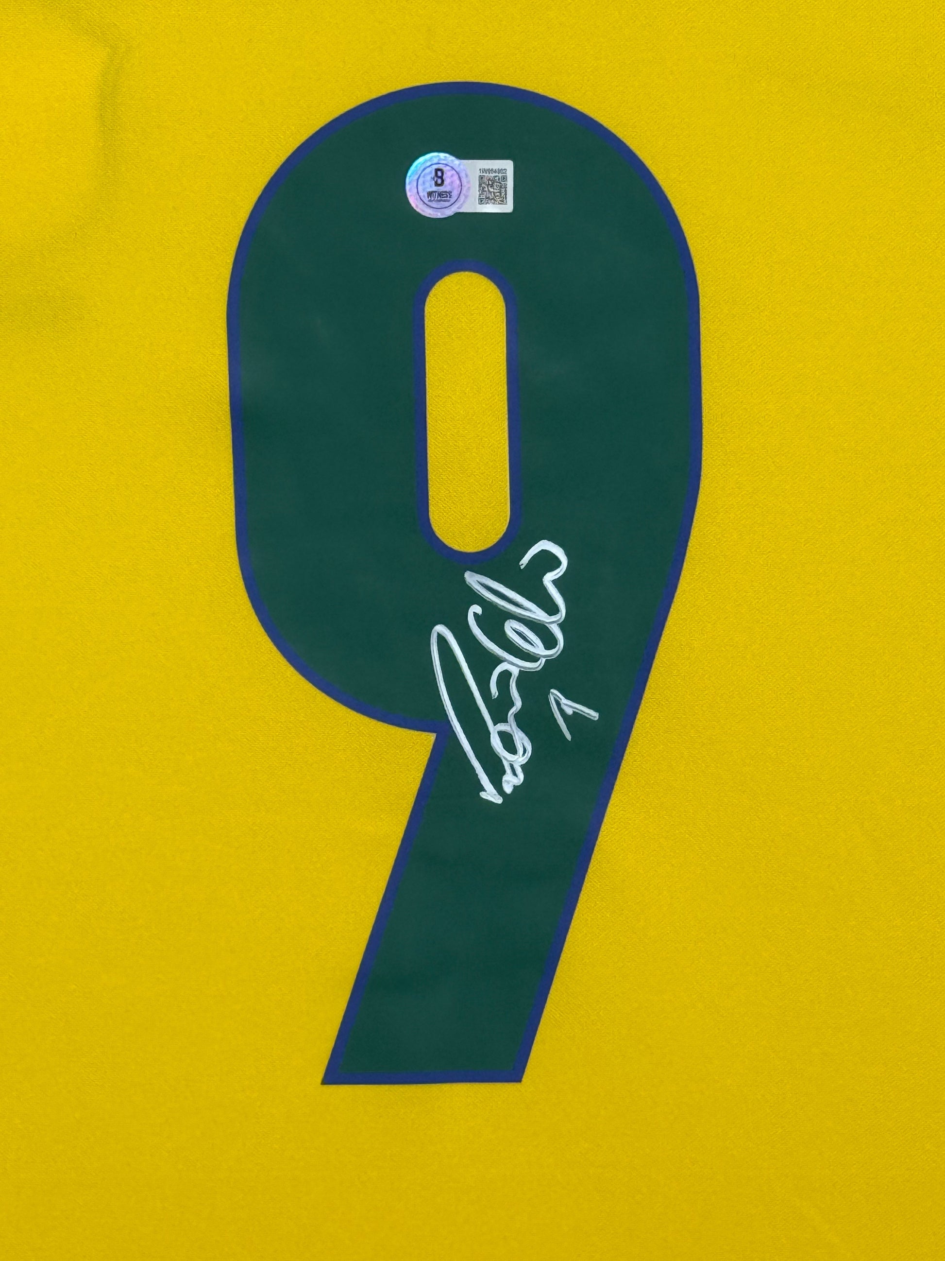 Maillot Authentique Brazil Finale Coupe du Monde 1998 signé par Ronaldo Nazario  et certifié par Beckett authentic-signatures