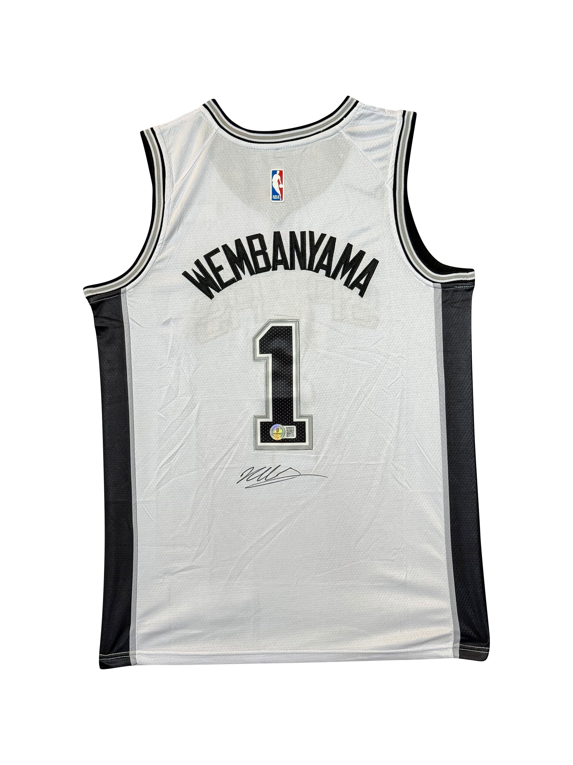 Maillot Authentique San Antonio Spurs signé par Victor WEMBANYAMA et certifié par Beckett authentic-signatures