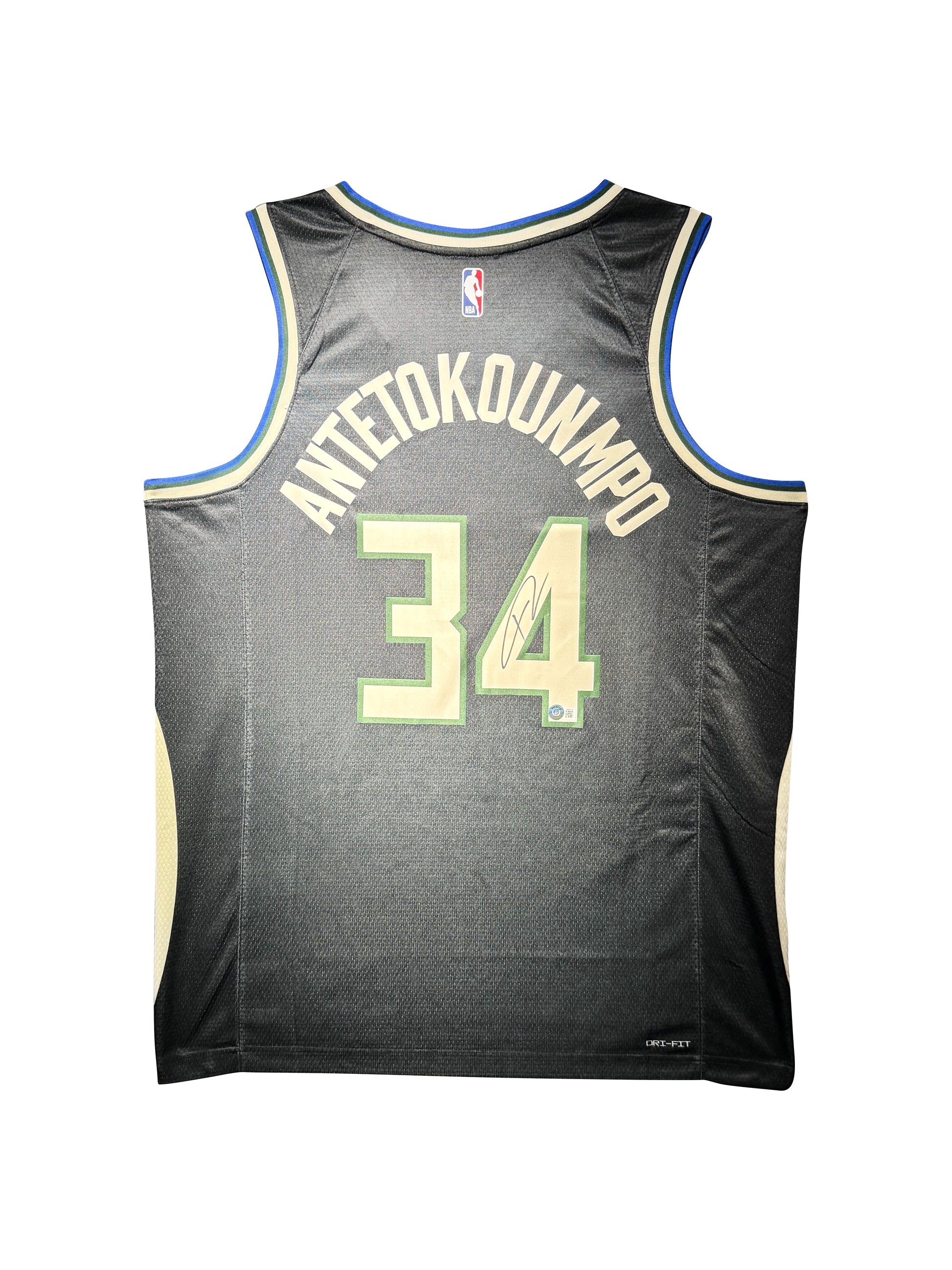 Maillot Authentique Exterieur Milwaukee Bucks signe par Giannis Antetokounmpo et certifie par Beckett authentic-signatures