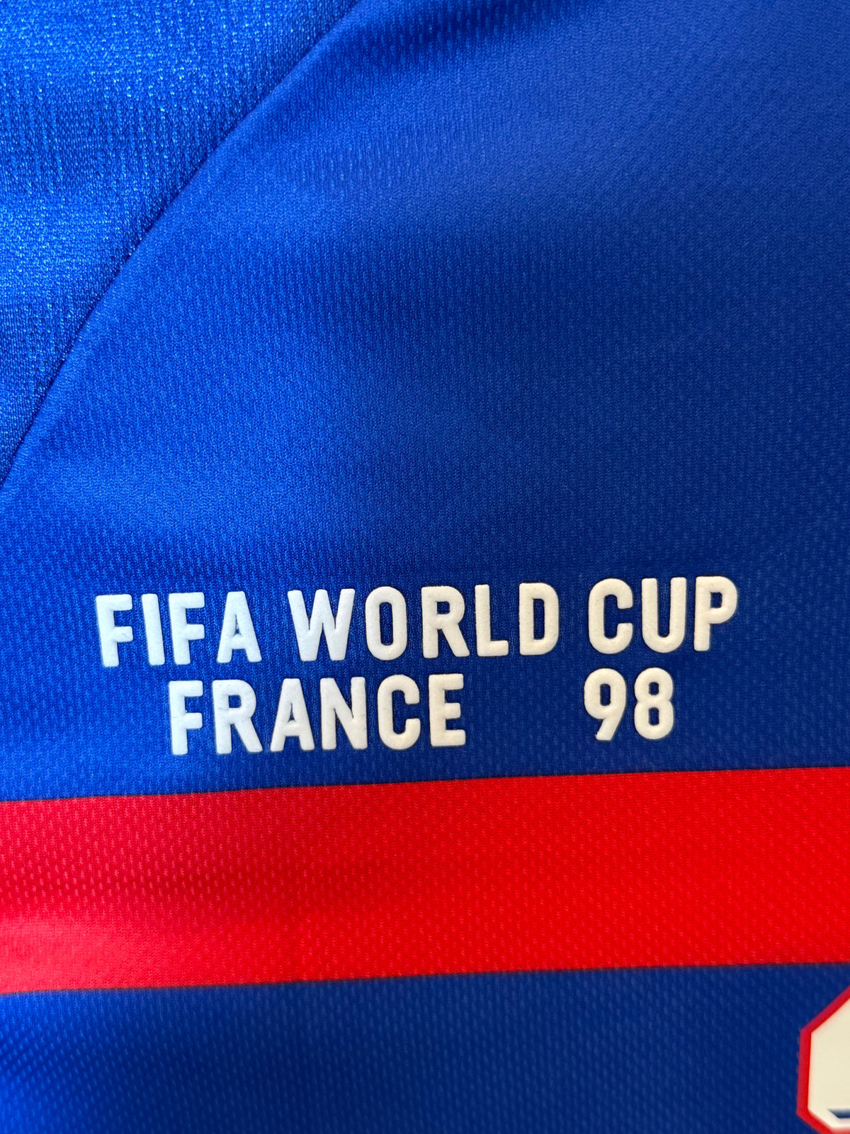 Zinedine Zidane Signed Authentic World Cup Final 1998 France Jersey, Certified by Beckett authentic-signatures Football Au...