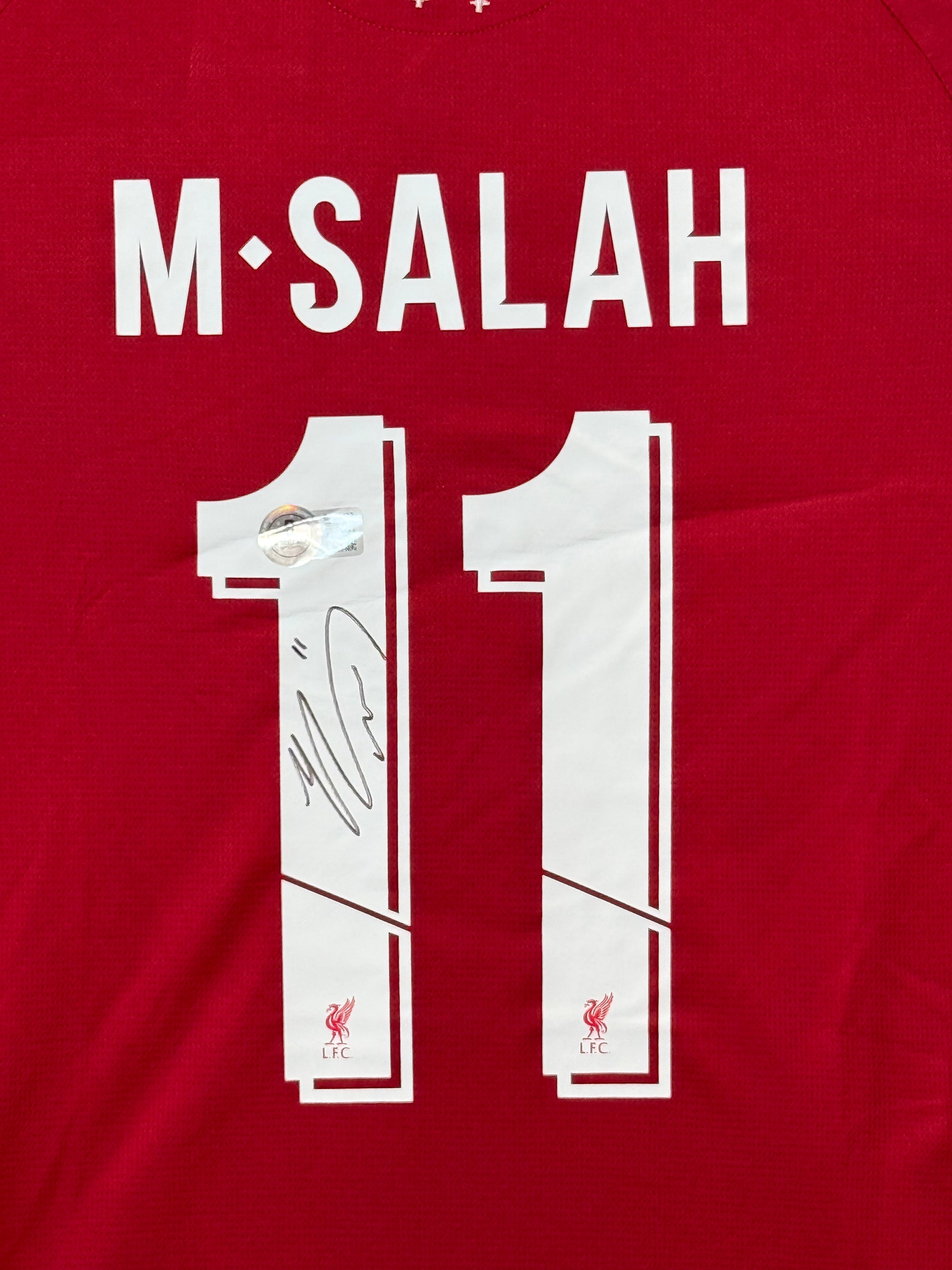 Maillot Authentique Liverpool FC signé par Mohammad Salah et certifié par Beckett authentic-signatures