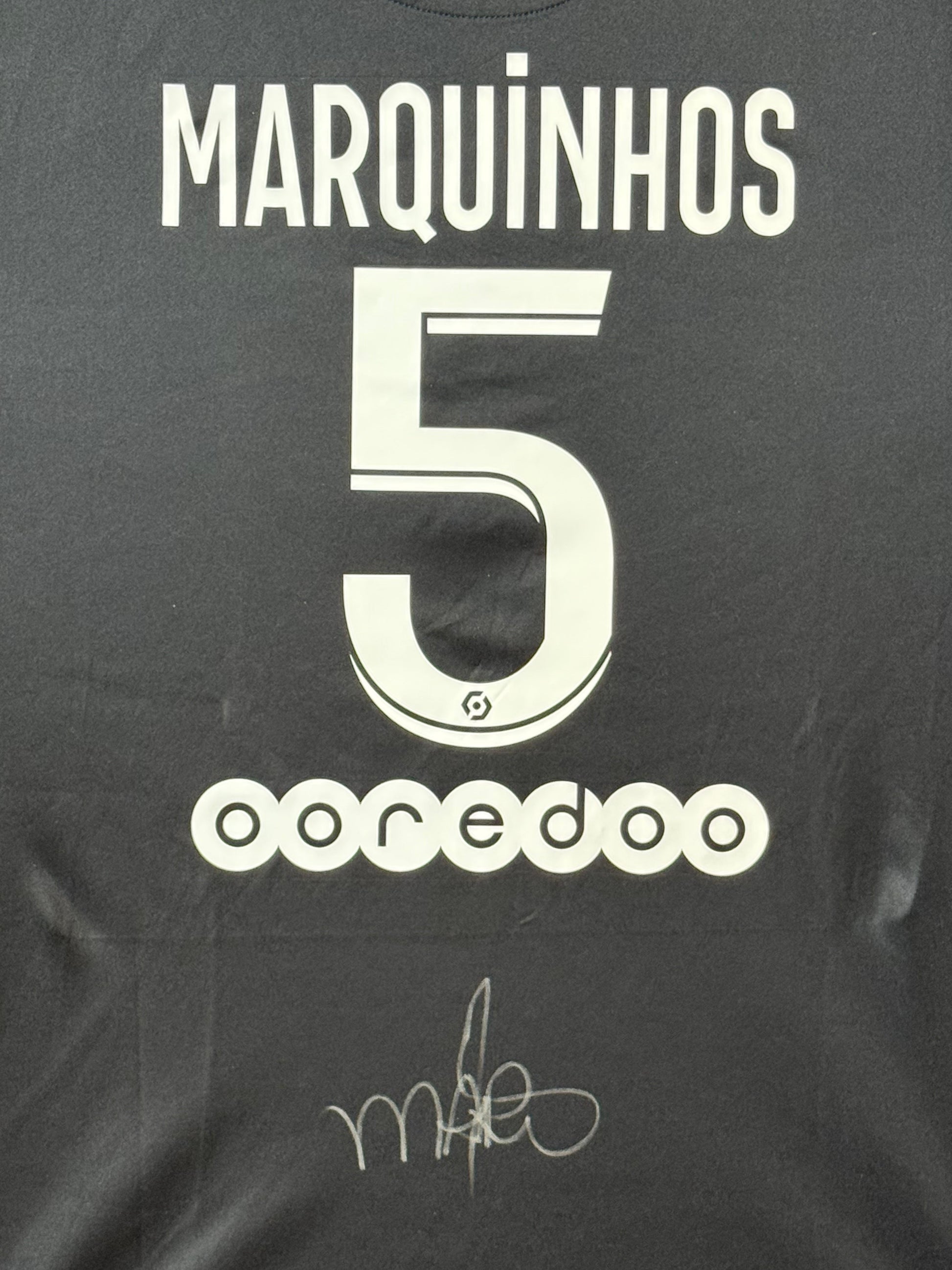 Maillot Authentique Paris Saint Germain signé par Marquinhos et certifié par JSA authentic-signatures