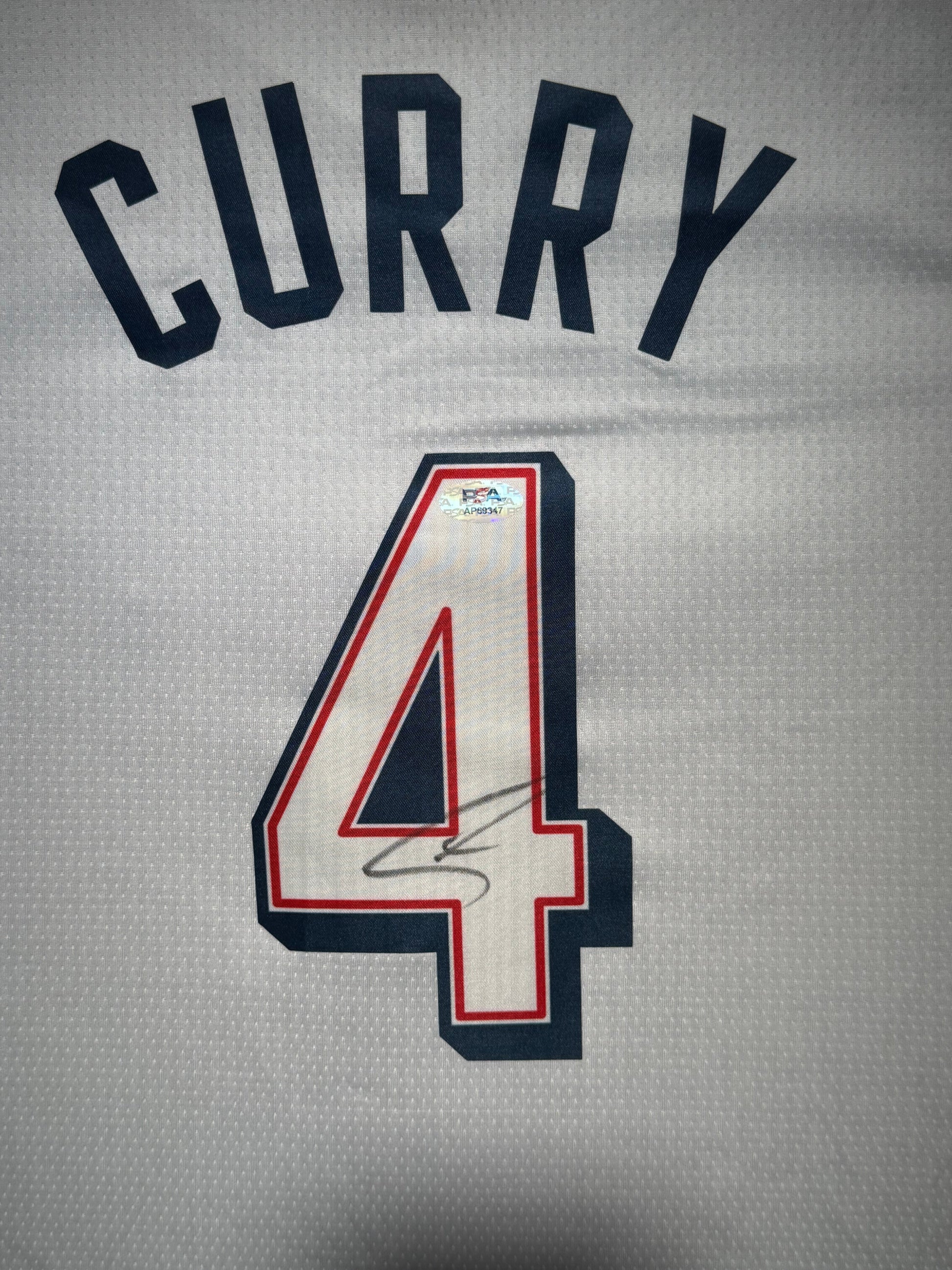 Maillot Authentique Domicile Team USA Edition Jeux Olympiques Paris 2024 signe par Stephen Curry et certifie par PSA authentic-signatures