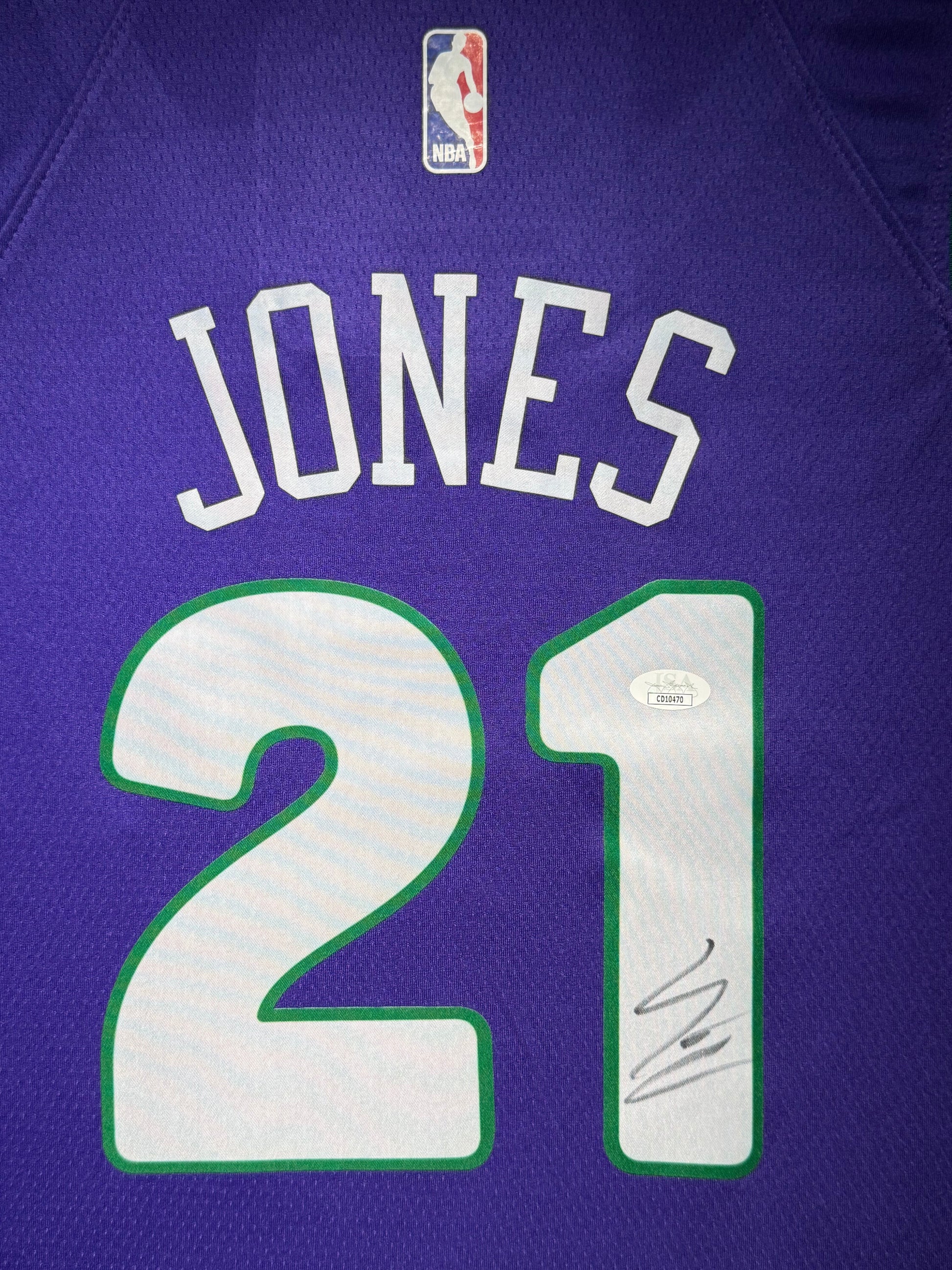 Maillot Authentique Domicile Phoenix Suns signé par Tyrus Jones certifié par JSA authentic-signatures