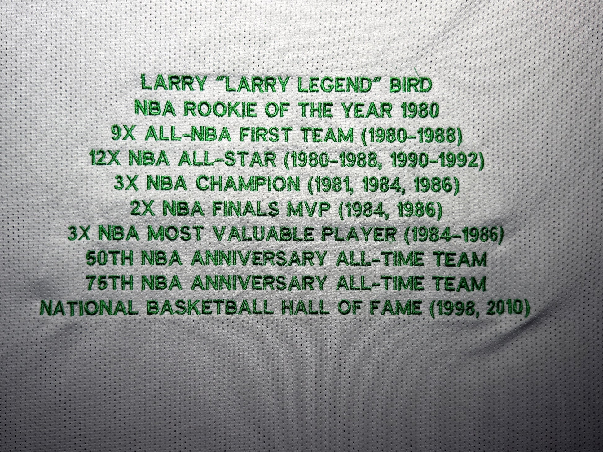 Maillot "Stats Carreer"Custom Domicile signe par Larry Bird certifie par Beckett et Larry Bird authentic-signatures