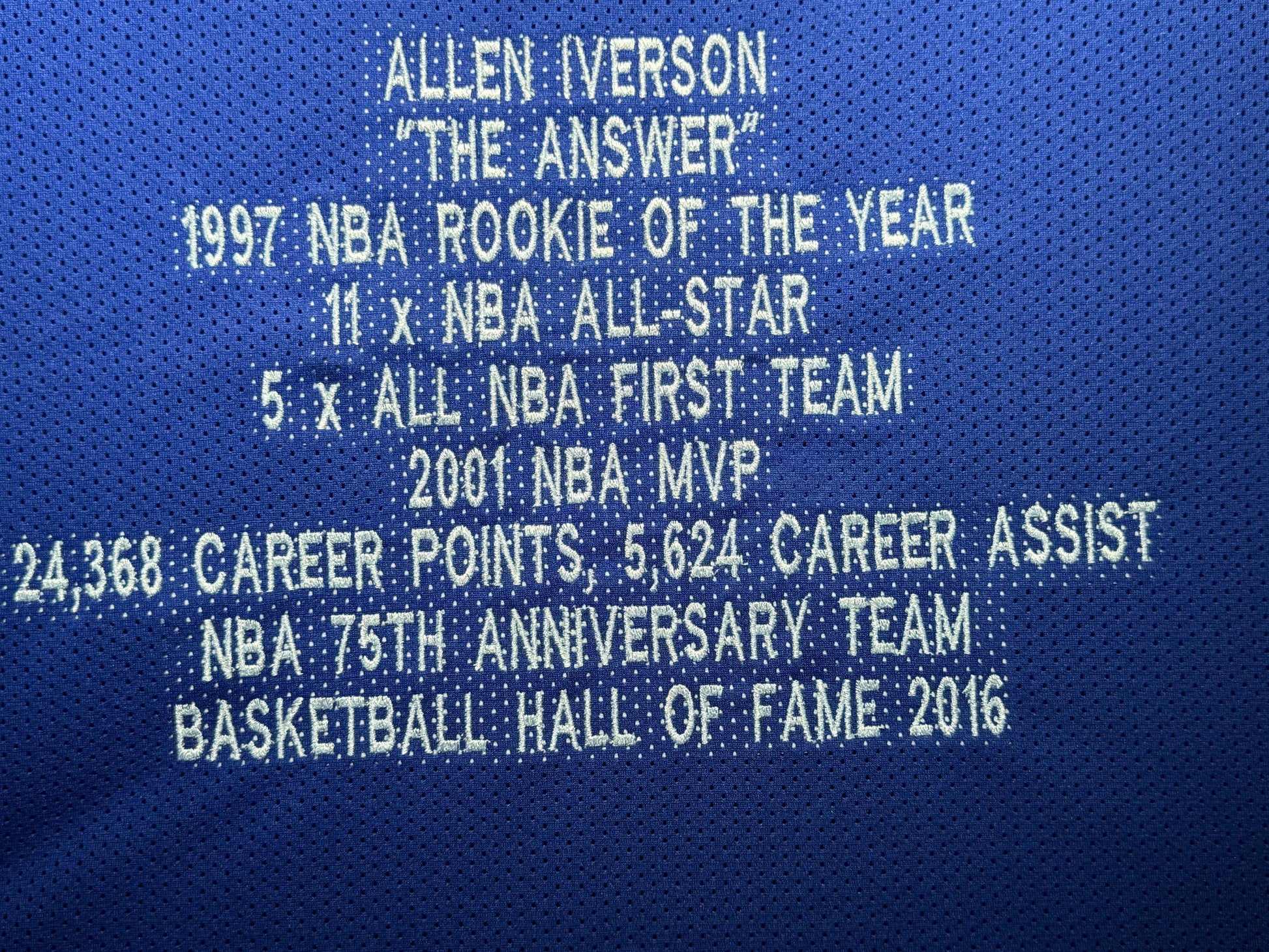 Maillot Custom Exterieur Philapelphia 76ers signe avec les Statistiques de Carrière par Allen Iverson certifie par JSA authentic-signatures