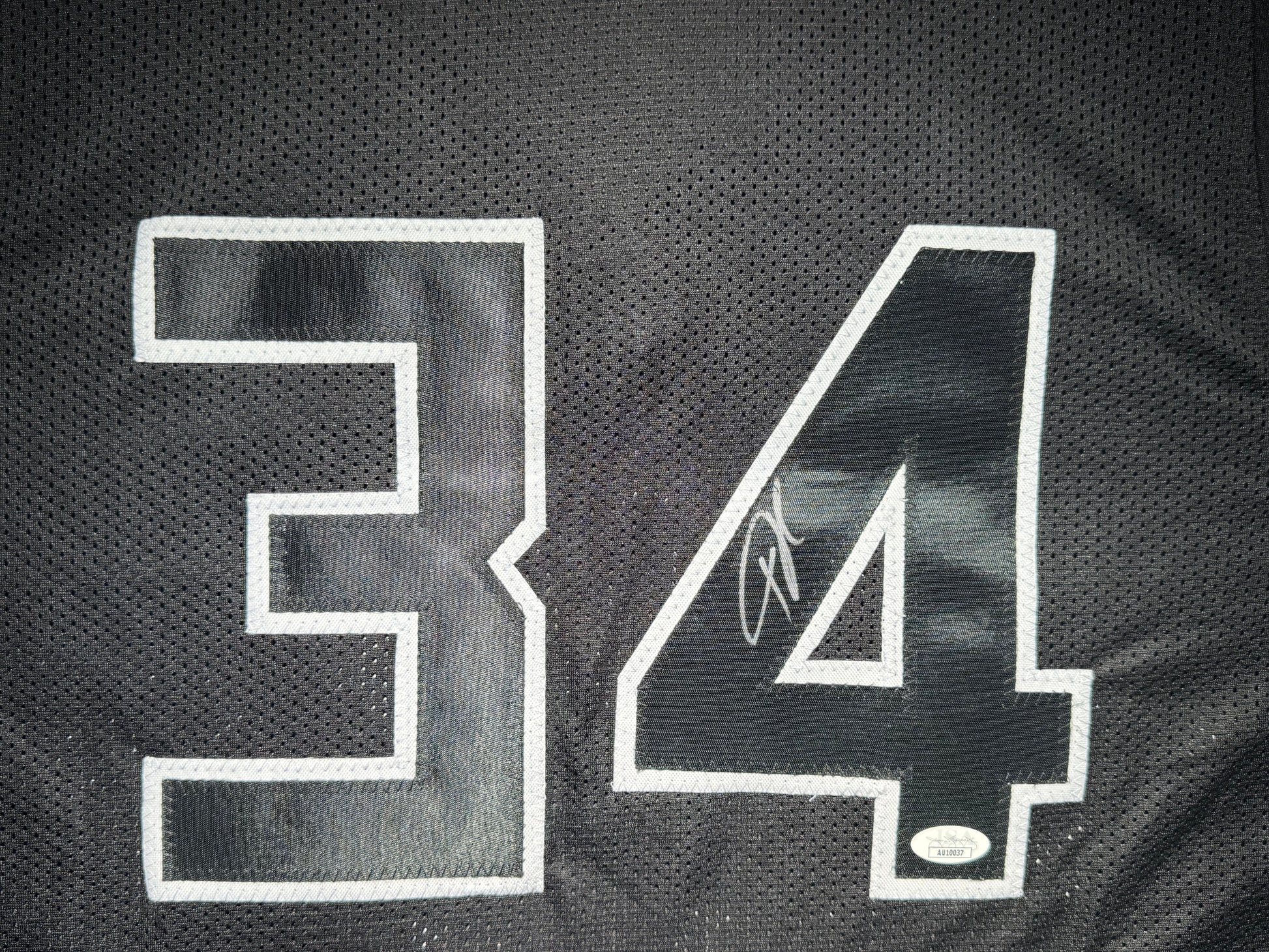 Maillot Custom Exterieur Milwaukee Bucks signe par Giannis Antetokounmpo certifie par JSA authentic-signatures