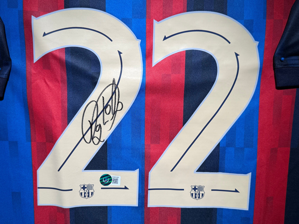 Raphinha Signed Home 2022-23 FC Barcelona Jersey, Certified by Beckett authentic-signatures Football Authentic Signatures