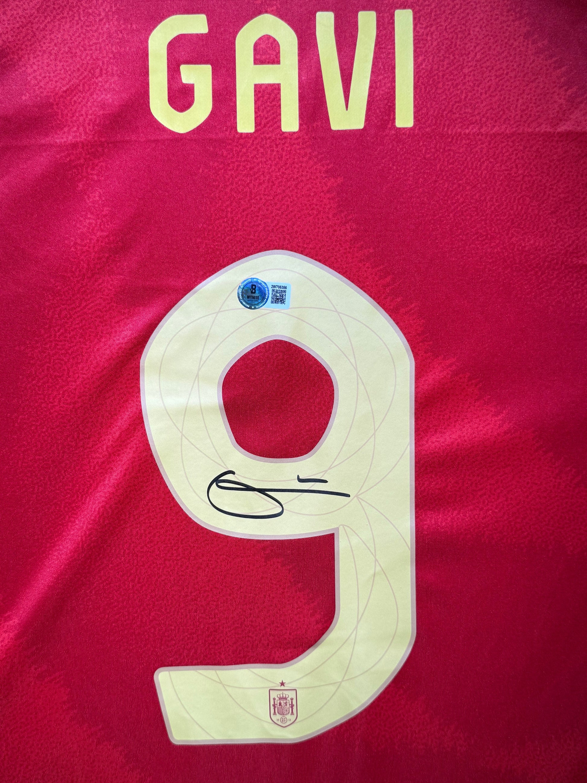 Maillot Domicile Edition Coupe du Monde 2022 Equipe d'Espagne signe par Gavi et Certifie par Beckett authentic-signatures
