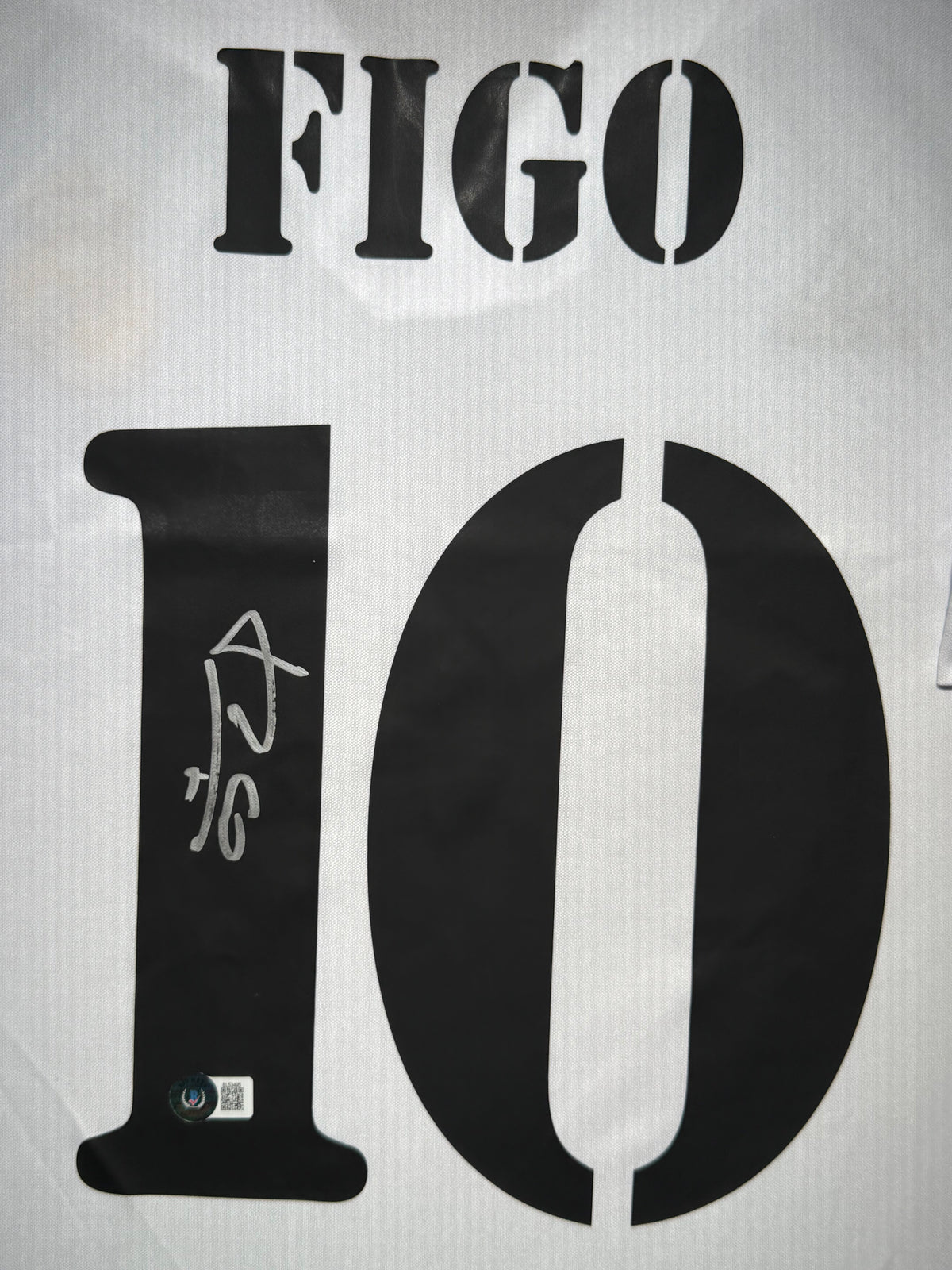 Luis Figo Signed Home 2003-04 Real Madrid Jersey, Certified by Beckett authentic-signatures Football Authentic Signatures
