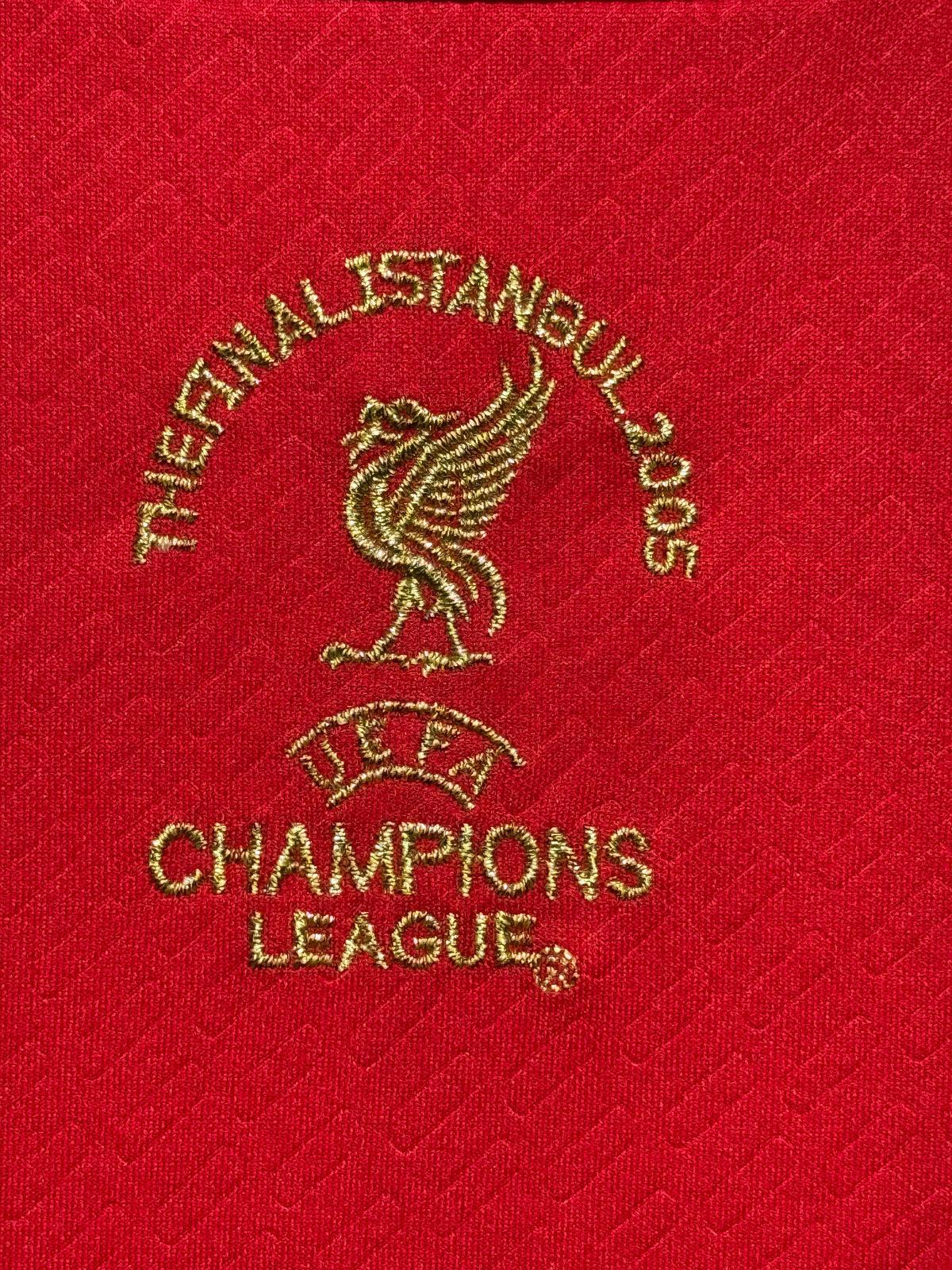 Steven Gerrard Signed Home Champions League 2005 Liverpool Jersey, Certified by Beckett authentic-signatures Football Auth...