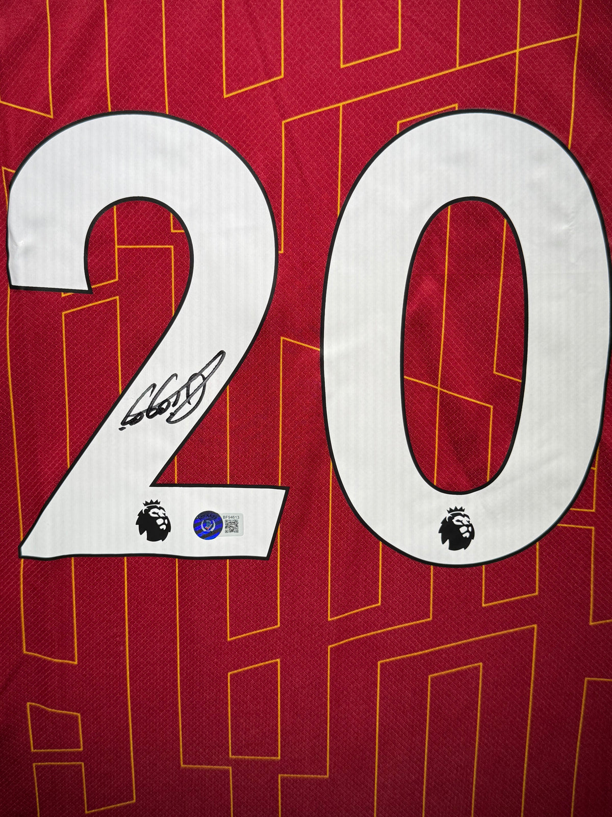 Diogo Jota Signed Home 2024-25 Liverpool Jersey, Certified by Beckett authentic-signatures Football Authentic Signatures