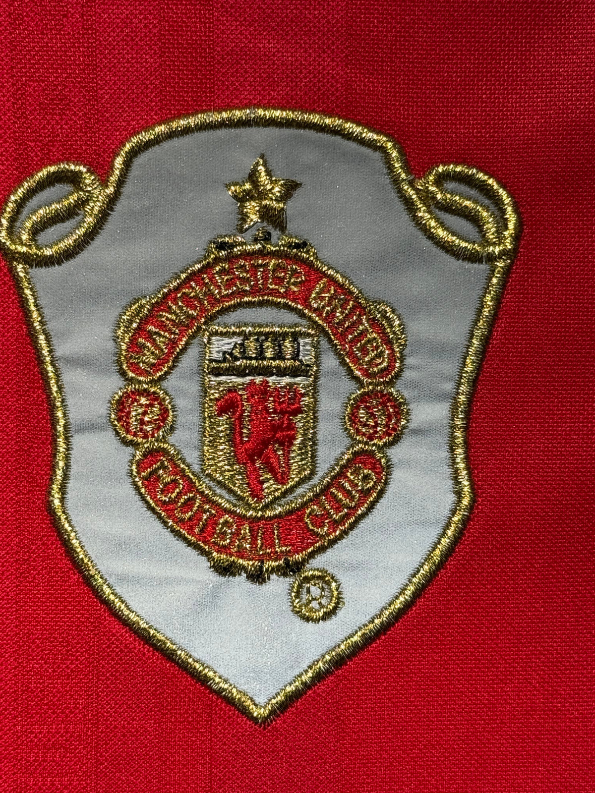 Teddy Sheringham Signed Home Champions League Final 1999 Manchester United Jersey, Certified by Beckett authentic-signatur...
