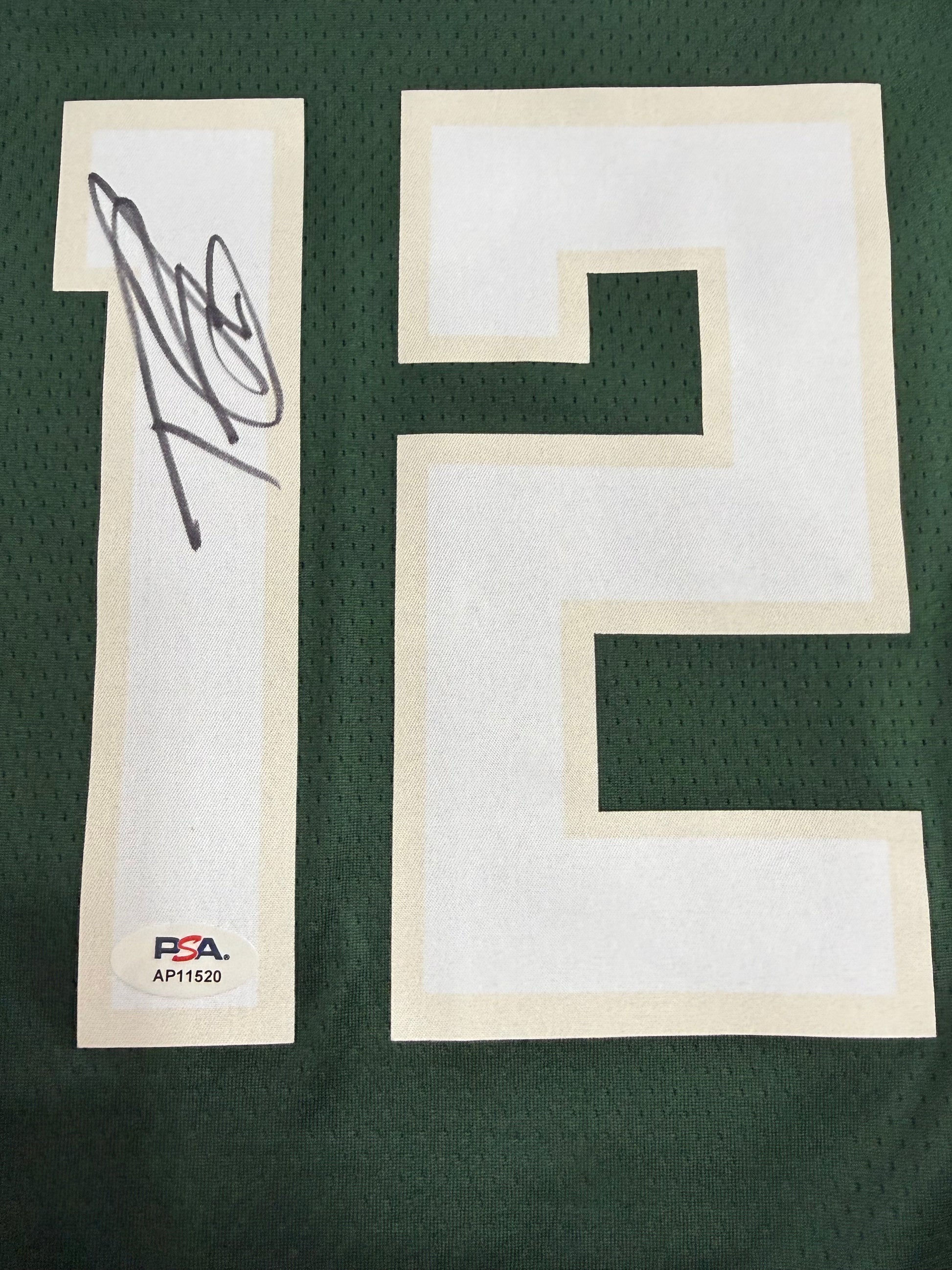Maillot Authentique Domicile Milwaukee Bucks signe par Taurean Prince certifie par PSA authentic-signatures