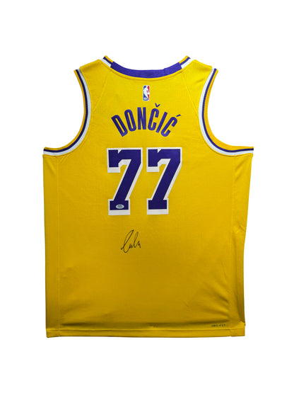 Maillot Authentique Domicile Los Angeles Lakers signe par Luka Doncic certifie par PSA