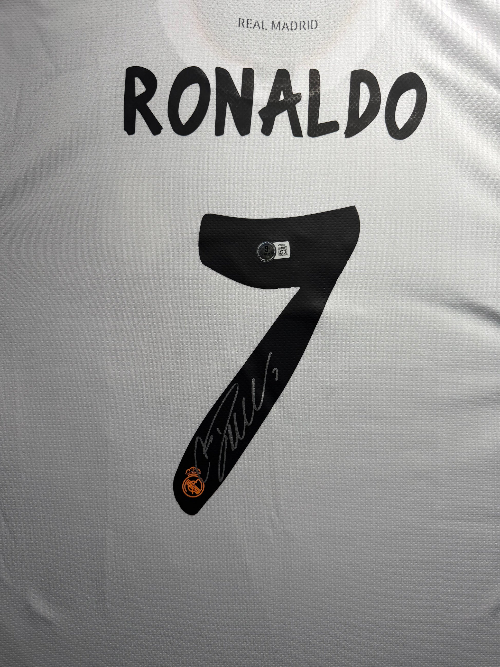 Maillot Domicile signe par Cristiano Ronaldo Real Madrid CF 2013-14 Certifie par Beckett authentic-signatures