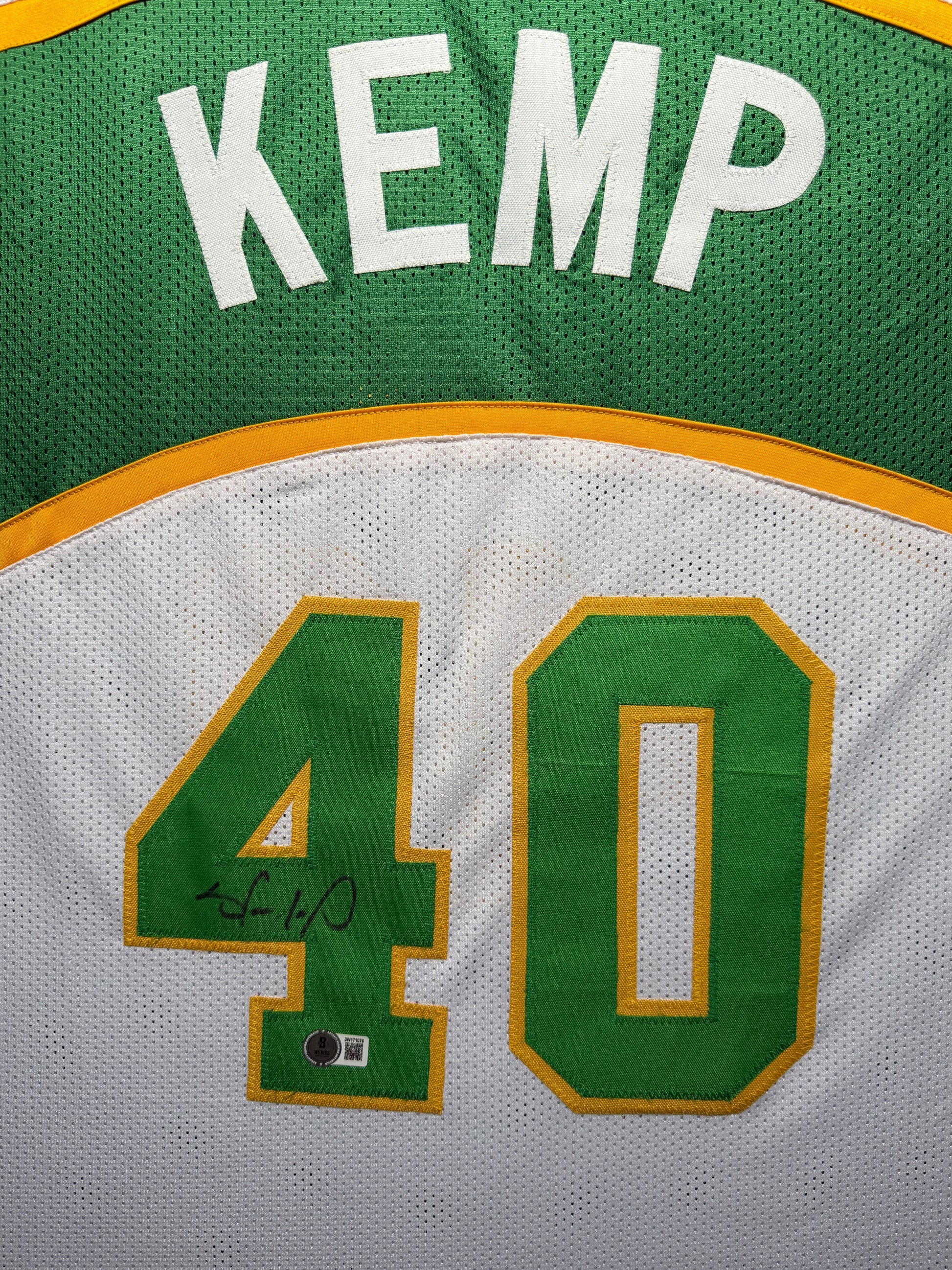 Maillot Custom Seattle Supersonics signé par Shawn Kemp et certifié par Beckett authentic-signatures