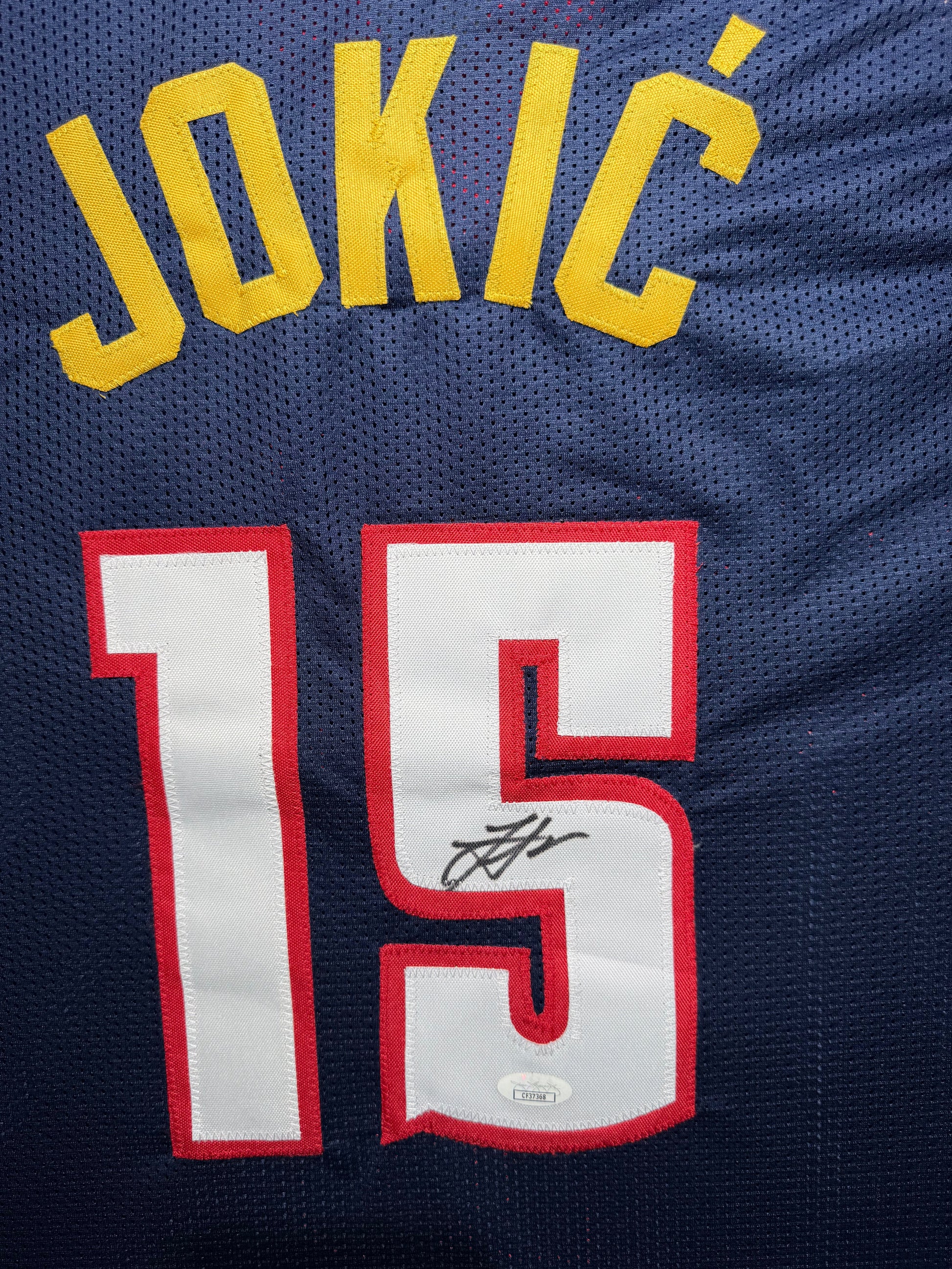 Maillot Custom Domicile Denver Nuggets signe par Nikola Jokic certifie par JSA authentic-signatures