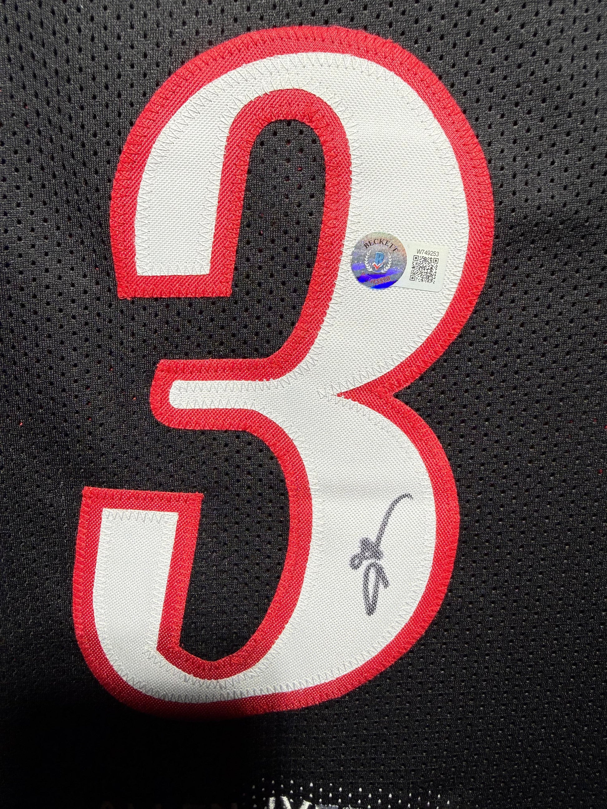Maillot Custom Exterieur Philapelphia 76ers signe avec Statistiques de Carrière par Allen Iverson certifie par Beckett authentic-signatures
