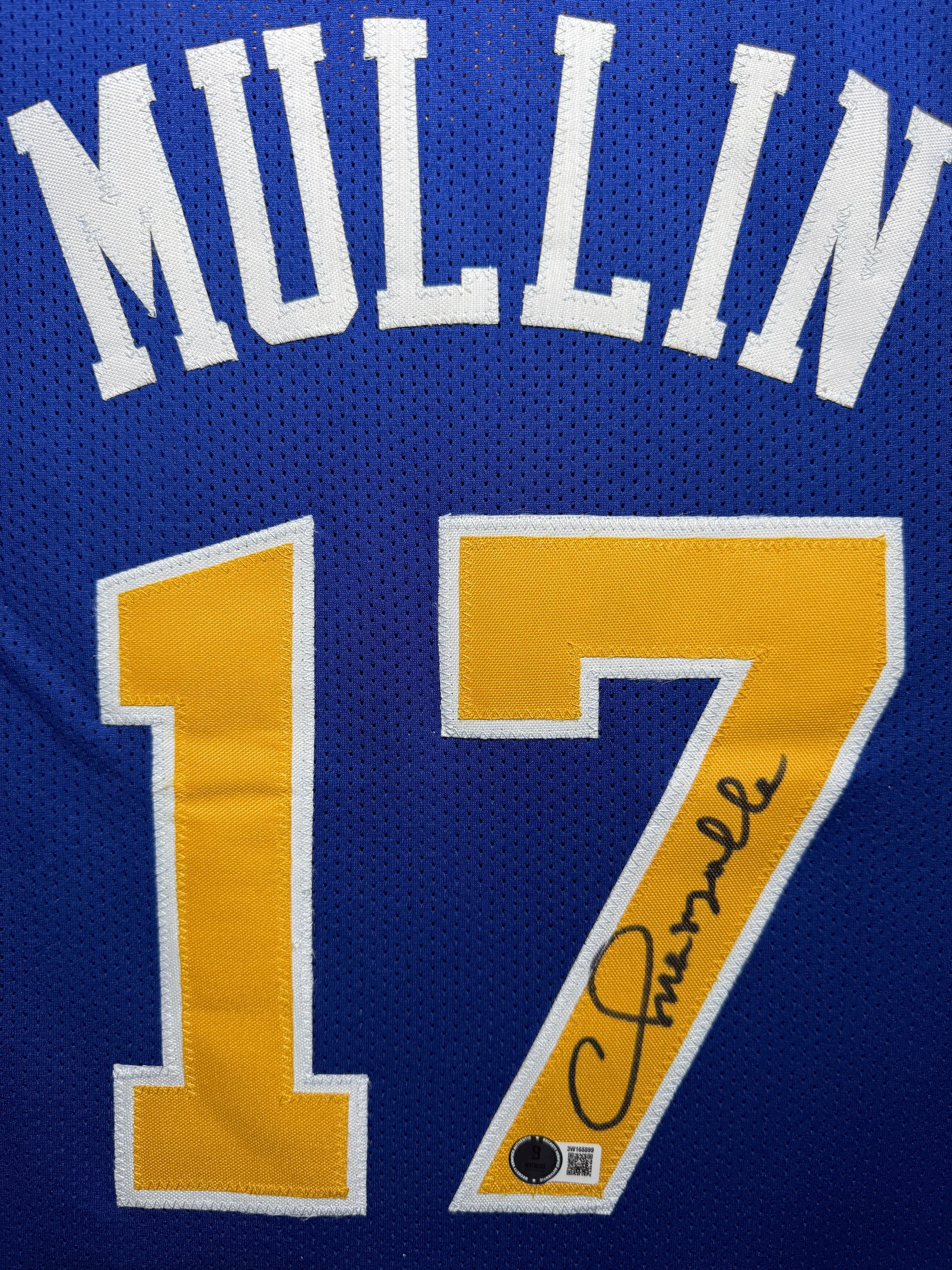 Maillot Custom avec statistiques de carrière Golden Sate Warriors signe par Chris Mullin et certifie par Beckett authentic-signatures