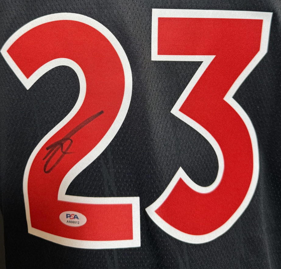 Maillot Finals patch Authentique Exterieur Toronto Raptors signe par Fred Van Fleet certifie par JSA authentic-signatures